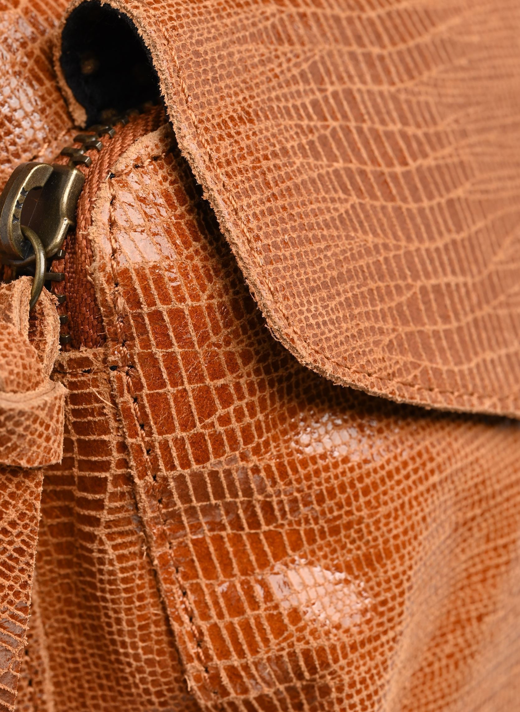 Schoudertassen PCNAINA LEATHER CROSS BODY FC NOOS dames bruin Pieces Schoudertassen PCNAINA LEATHER CROSS BODY FC NOOS dames bruin ROOT BEER MICRO SNAKE