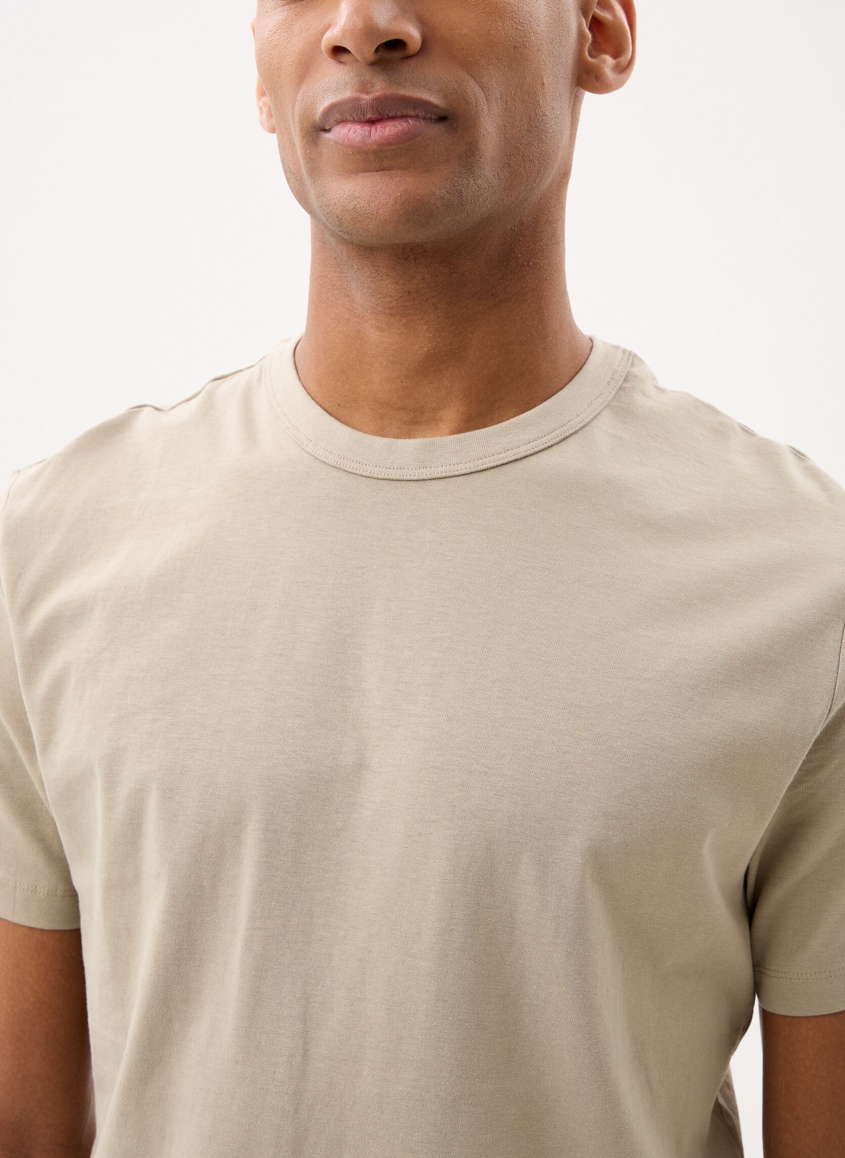 Tee-shirts CALVIN homme beige Marvin&Co Tee-shirts CALVIN homme beige LONDON FOG