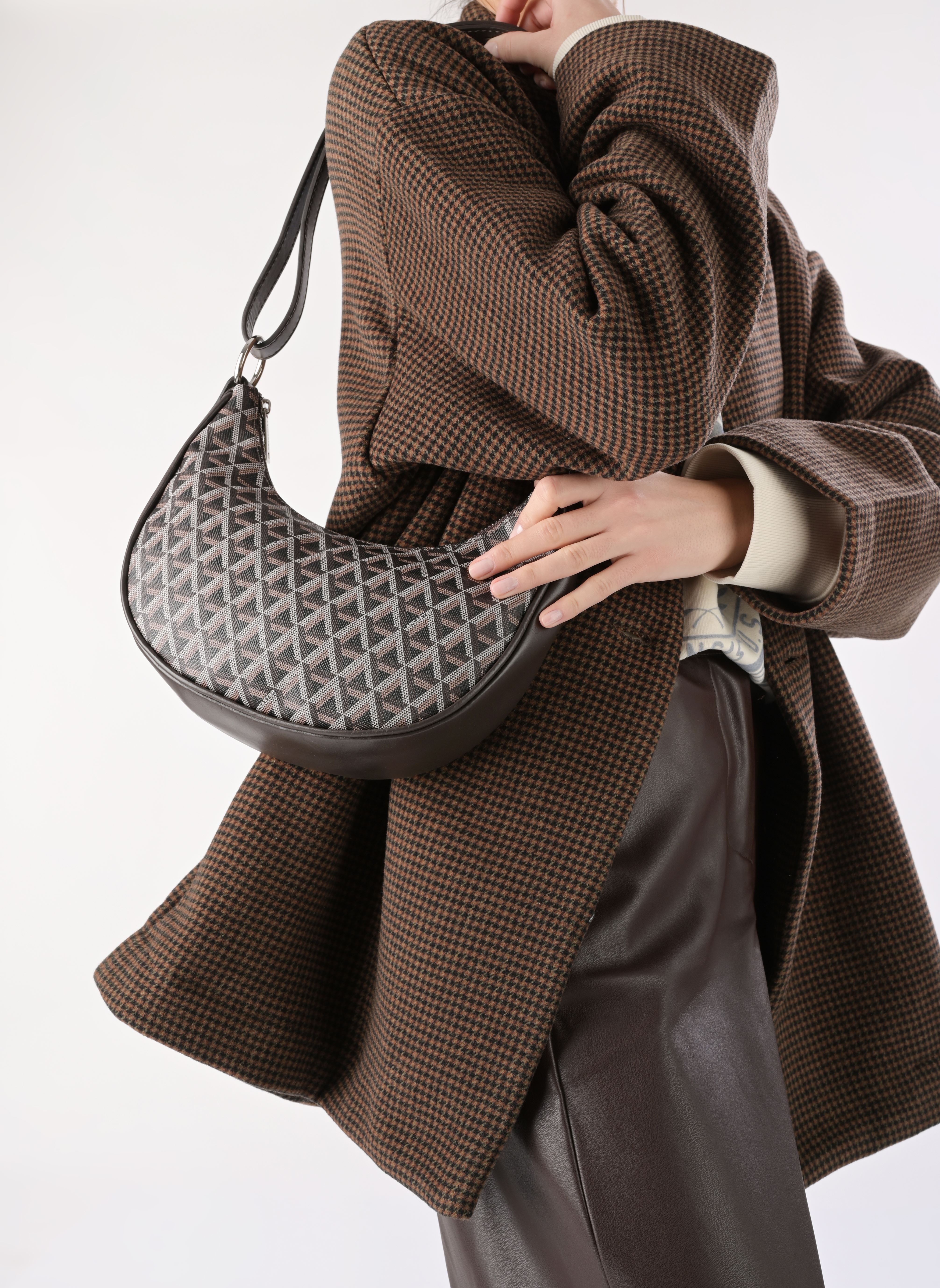 Taschen Sac hobo Zippé Ikon IT damen braun Lancaster Taschen Sac hobo Zippé Ikon IT damen braun MARRON