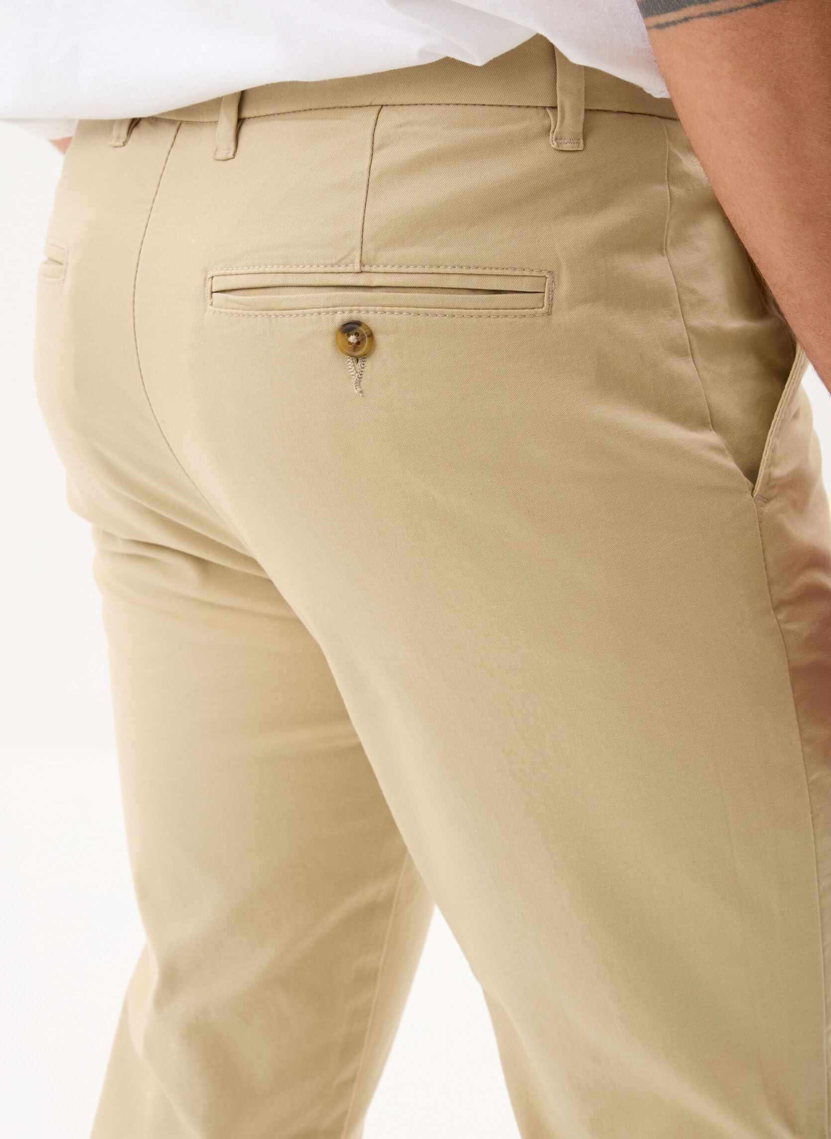 Pantalons chino PASCAL homme beige Marvin&Co Pantalons chino PASCAL homme beige FIELDS OF RYE