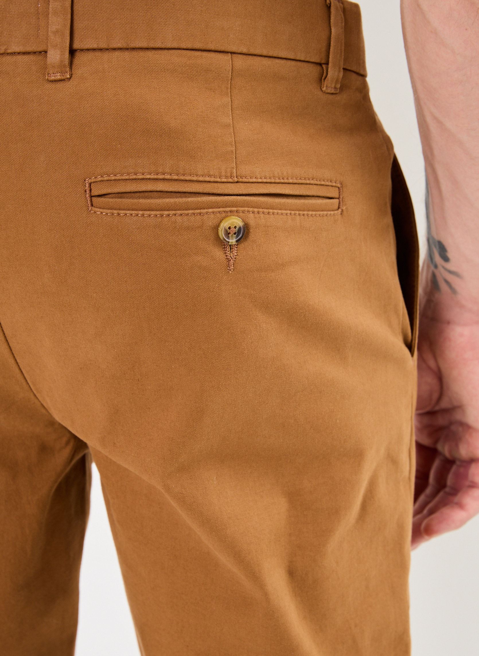 Pantalons chino PASCAL homme marron Marvin&Co Pantalons chino PASCAL homme marron NUTHATCH