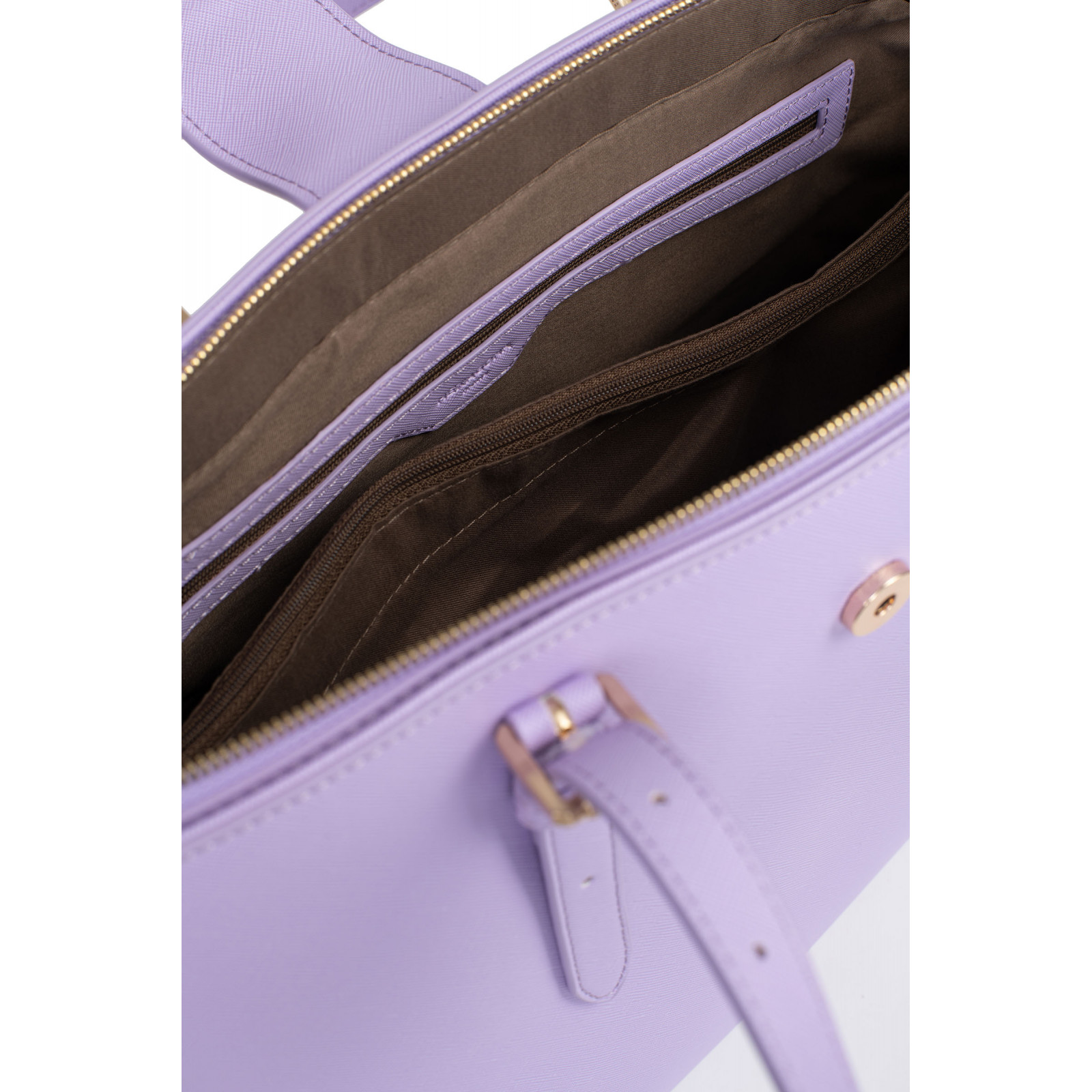 Sac porté épaule Trunkaroo Soft de taille moyenne en shearling à Sac porté épaule Trunkaroo Soft de taille moyenne en shearling à