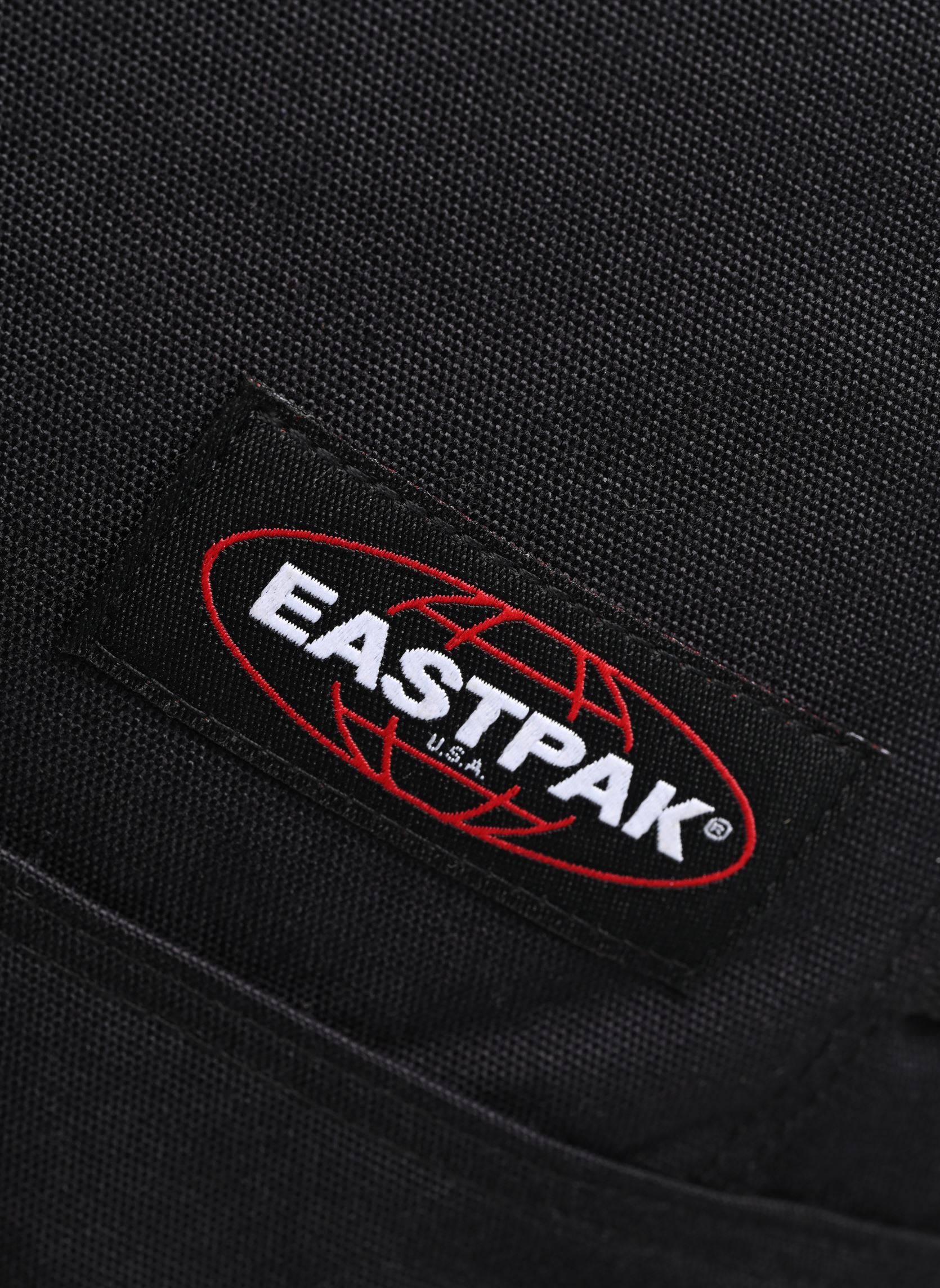 Rugtassen Travelpack zwart Eastpak Rugtassen Travelpack zwart Black