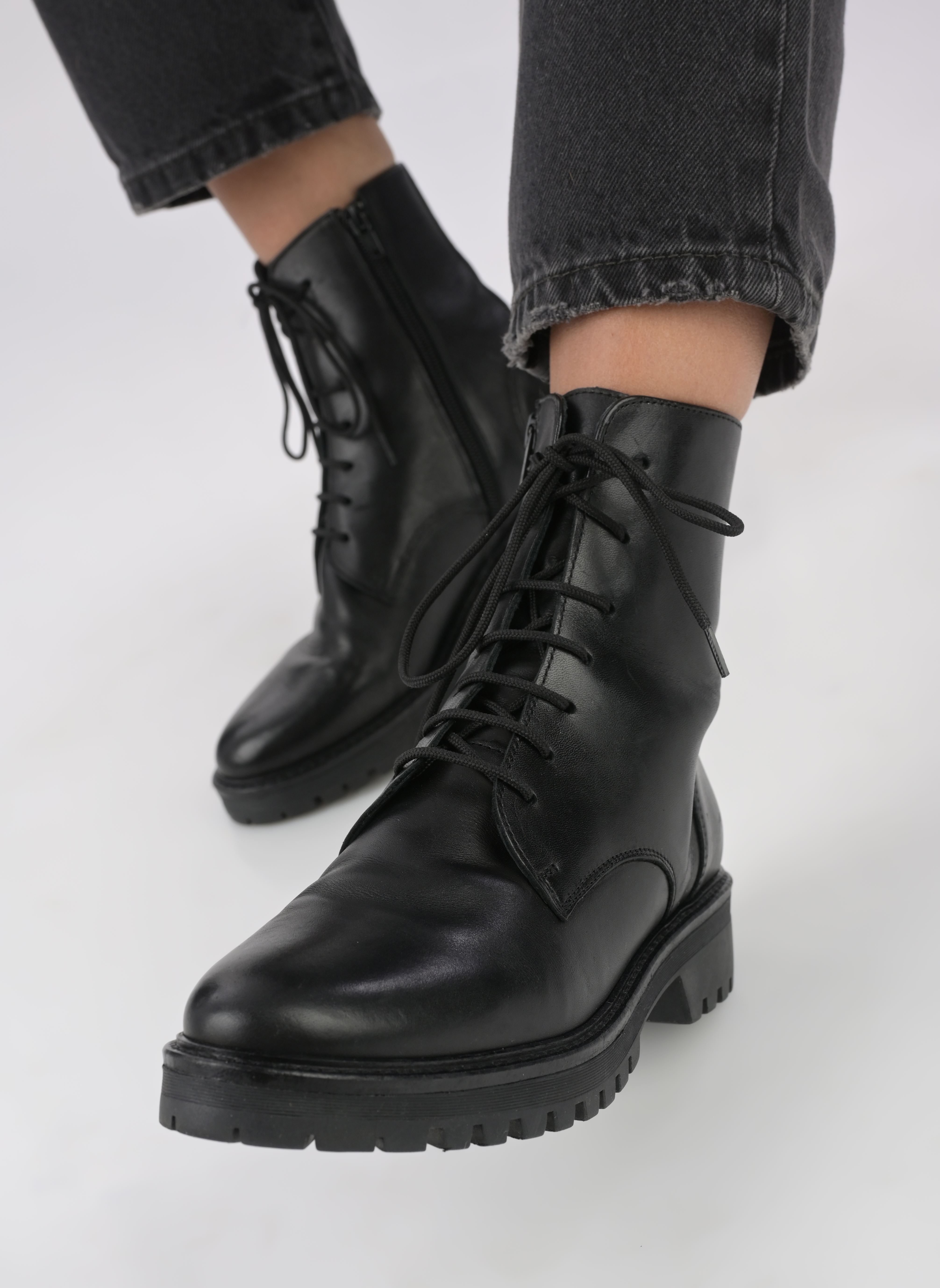 Stivaletti con lacci Alfi donna nero Georgia Rose Stivaletti con lacci Alfi donna nero Noir