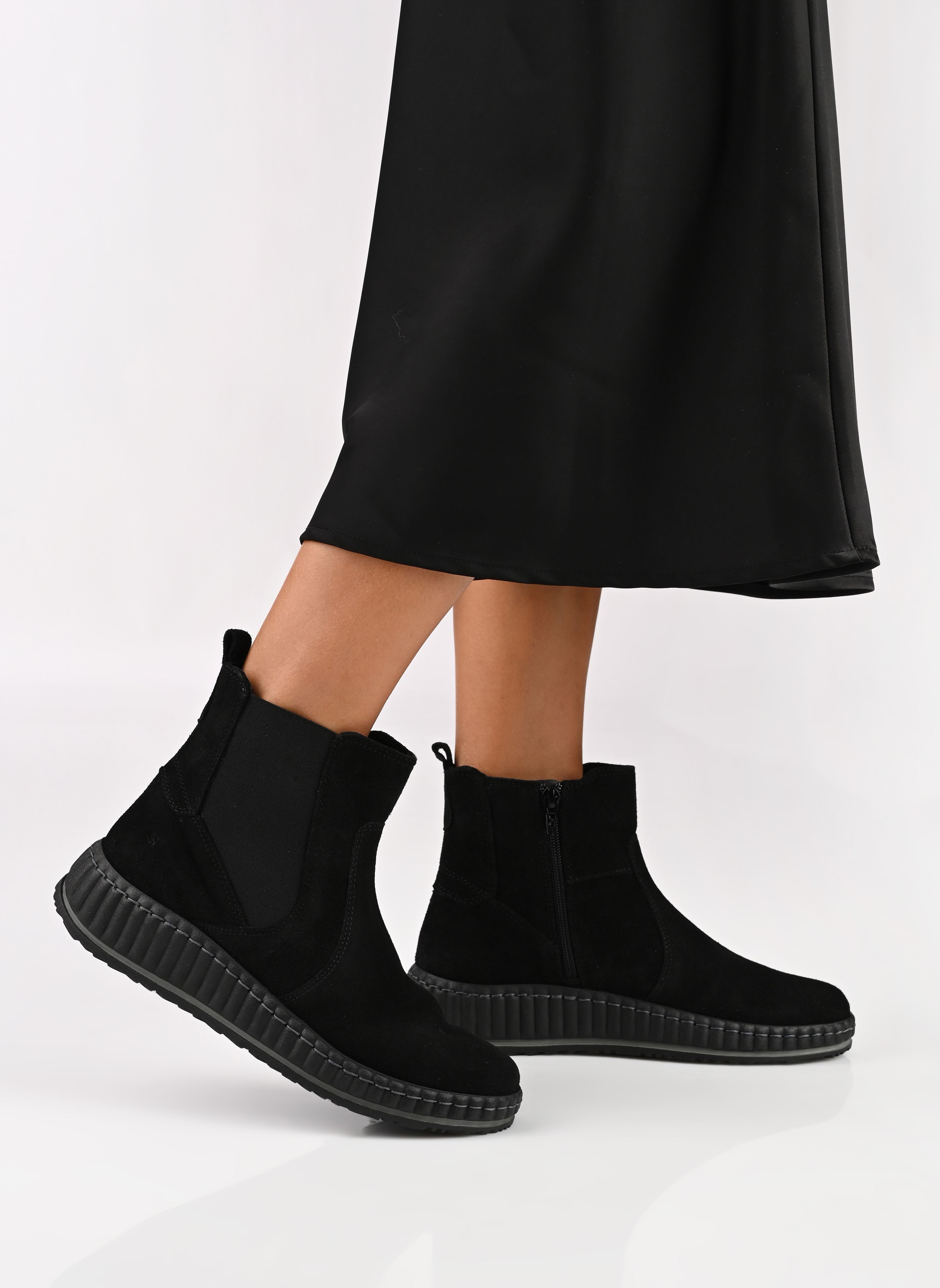 Niedrige Ankle Boots Reliana damen schwarz Georgia Rose Soft Niedrige Ankle Boots Reliana damen schwarz Cuir velours noir