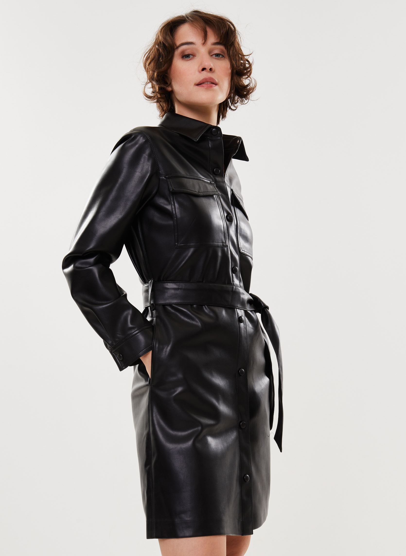 Robes Chemise FG-RO-TULINE-F femme noir La Fée Maraboutée Robes Chemise FG-RO-TULINE-F femme noir NOIR