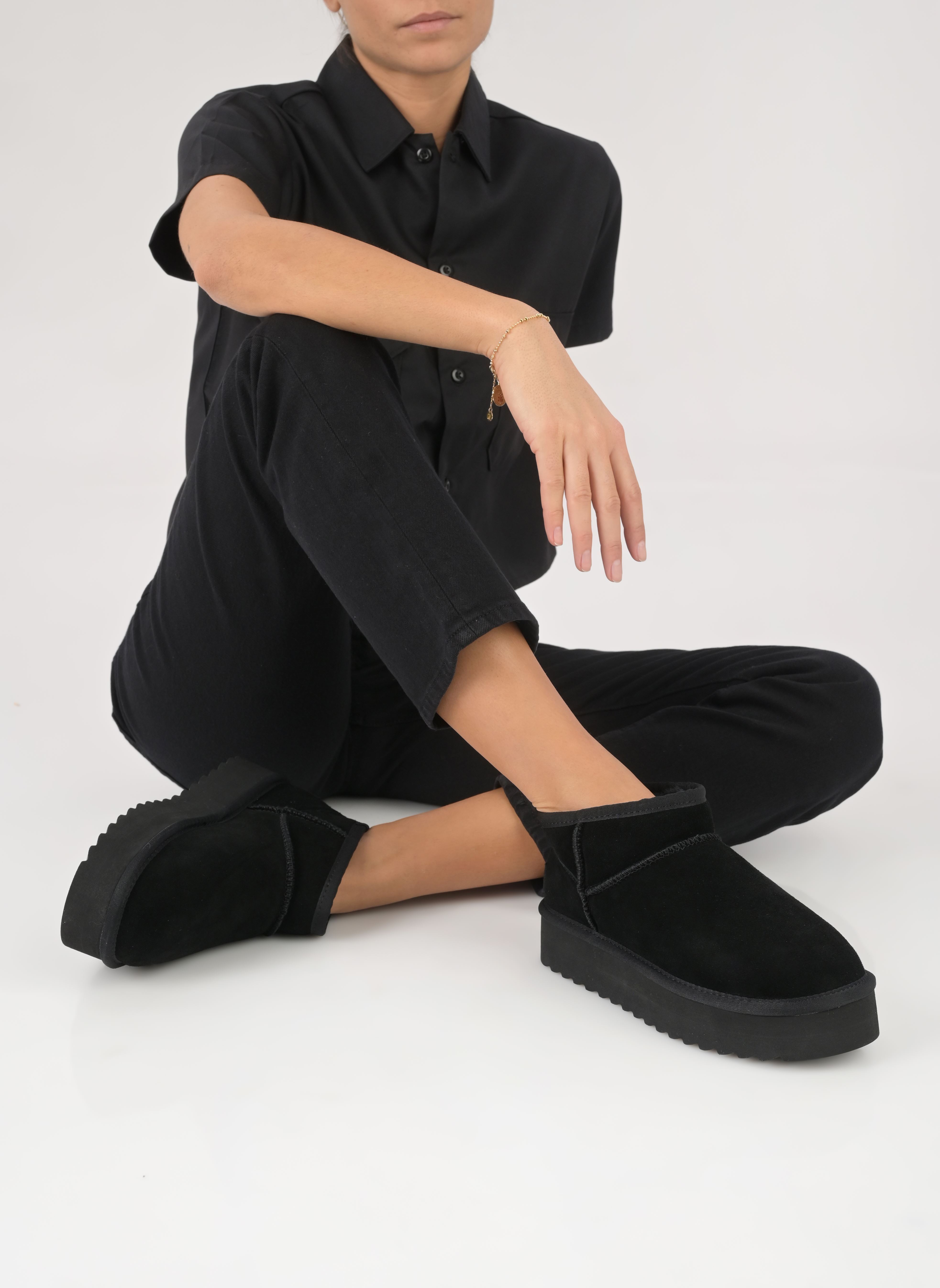 Bottines fourrées Platfrom winter boot in suede femme noir Colors of California Bottines fourrées Platfrom winter boot in suede femme noir Black