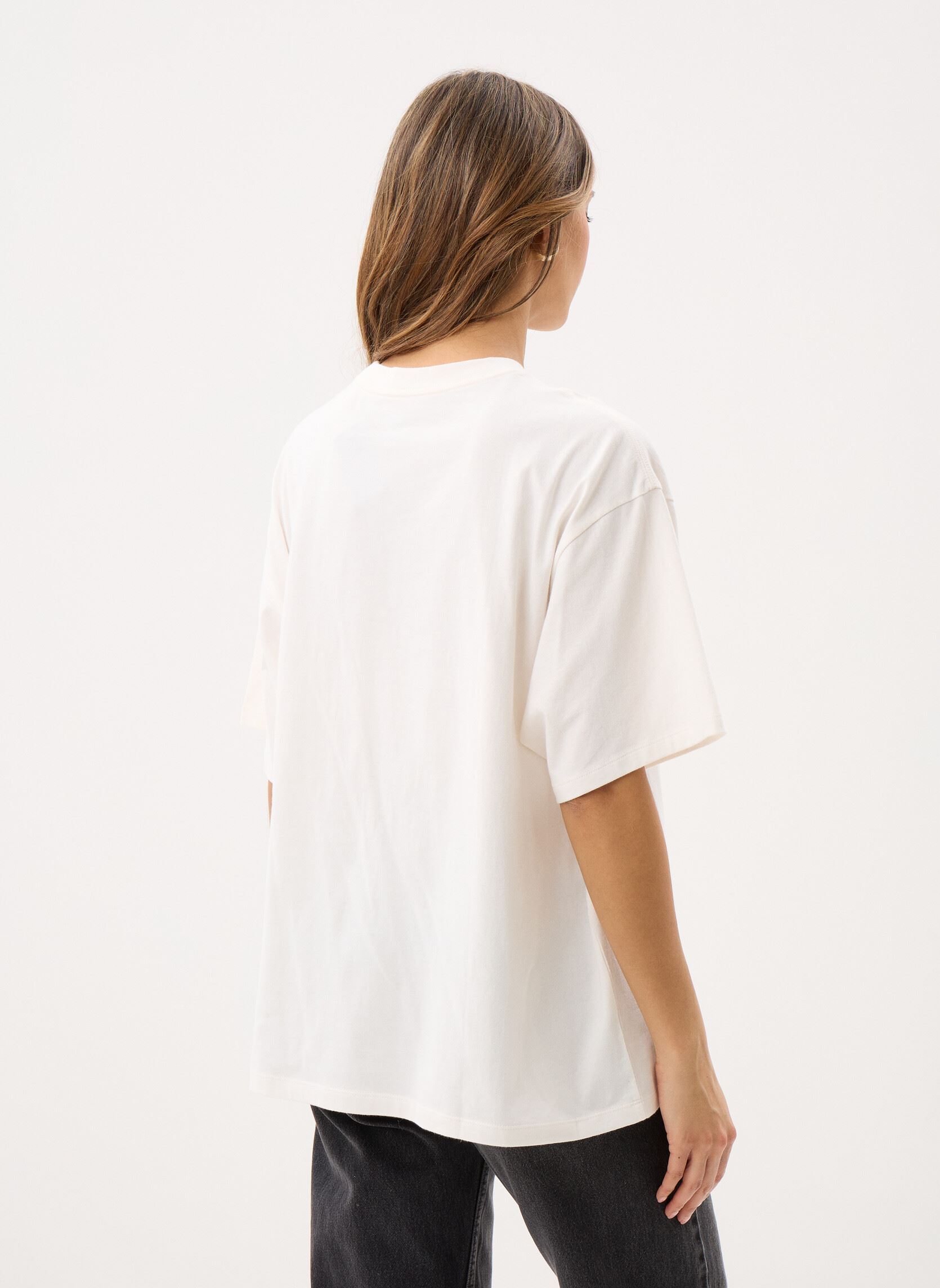 Tee-shirts Graphic Short Stack Tee femme blanc Levi's Tee-shirts Graphic Short Stack Tee femme blanc SHINE POSTER DAISY BOOTS SUGAR