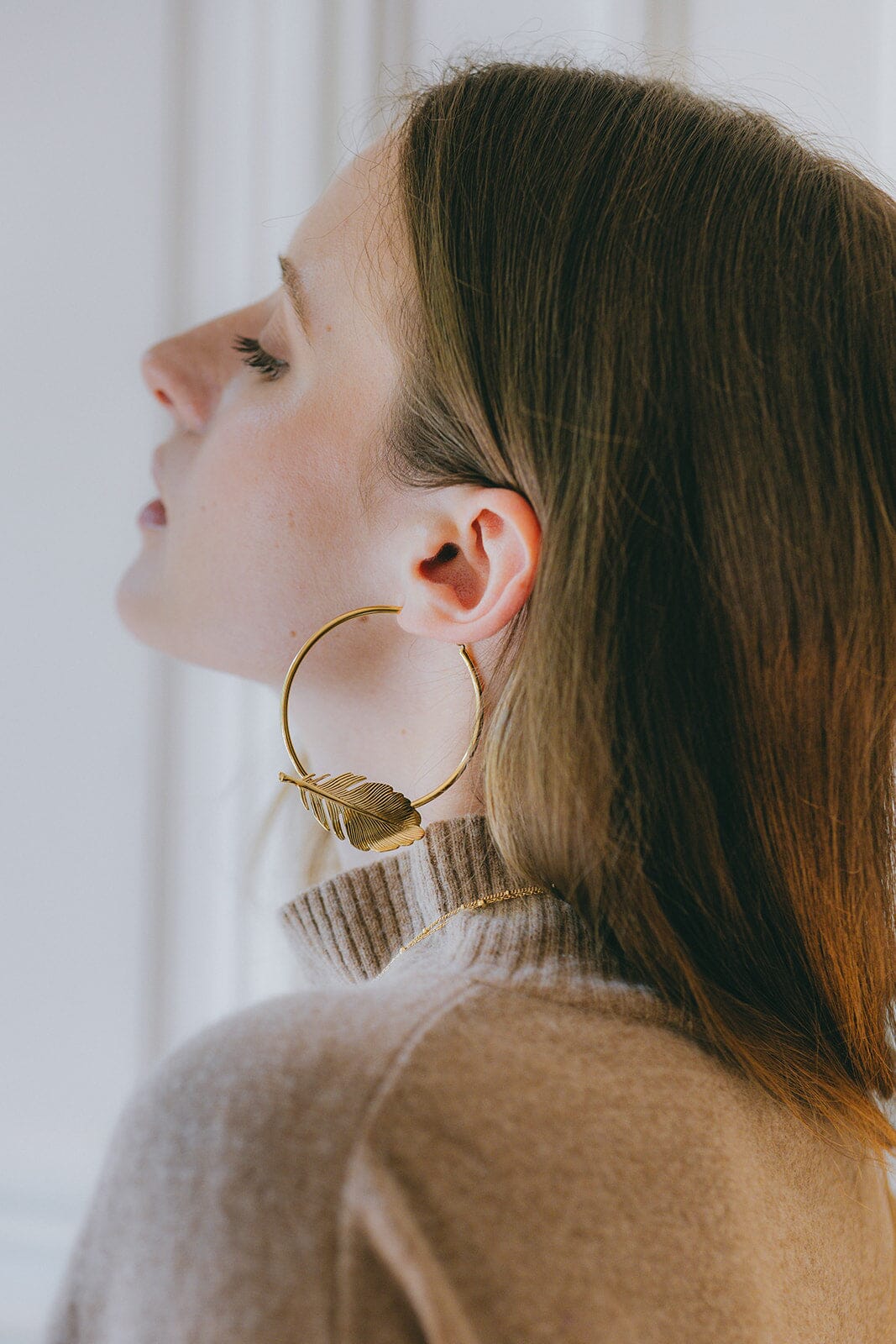 Boucles D'oreilles Pendantes Longues En Forme De Feuilles Plaqué Or - Modèle Rétro Léger