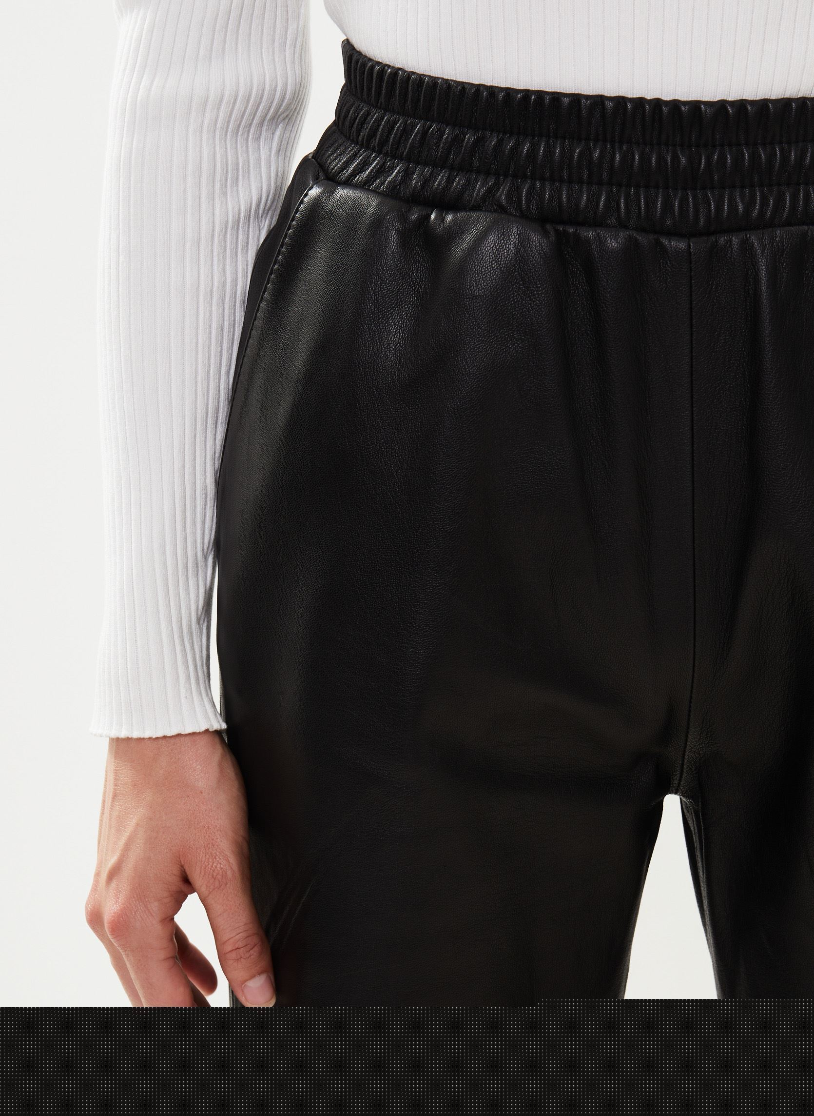 Pantalons en cuir PAOLO cuir femme noir Georgia Rose Pantalons en cuir PAOLO cuir femme noir NOIR