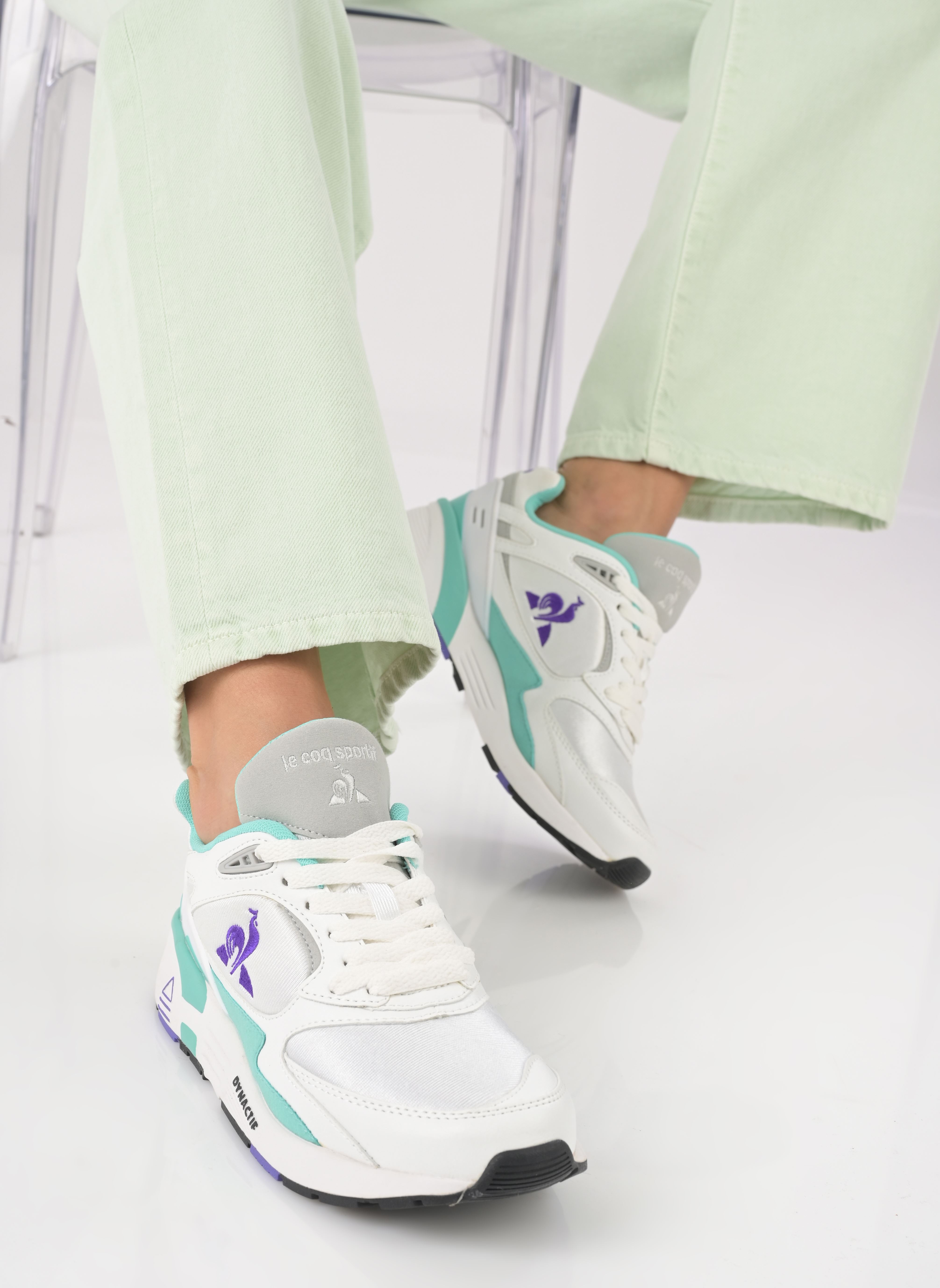 Sneakers R1100 NINETIES donna bianco Le Coq Sportif Sneakers R1100 NINETIES donna bianco optical white/cockato