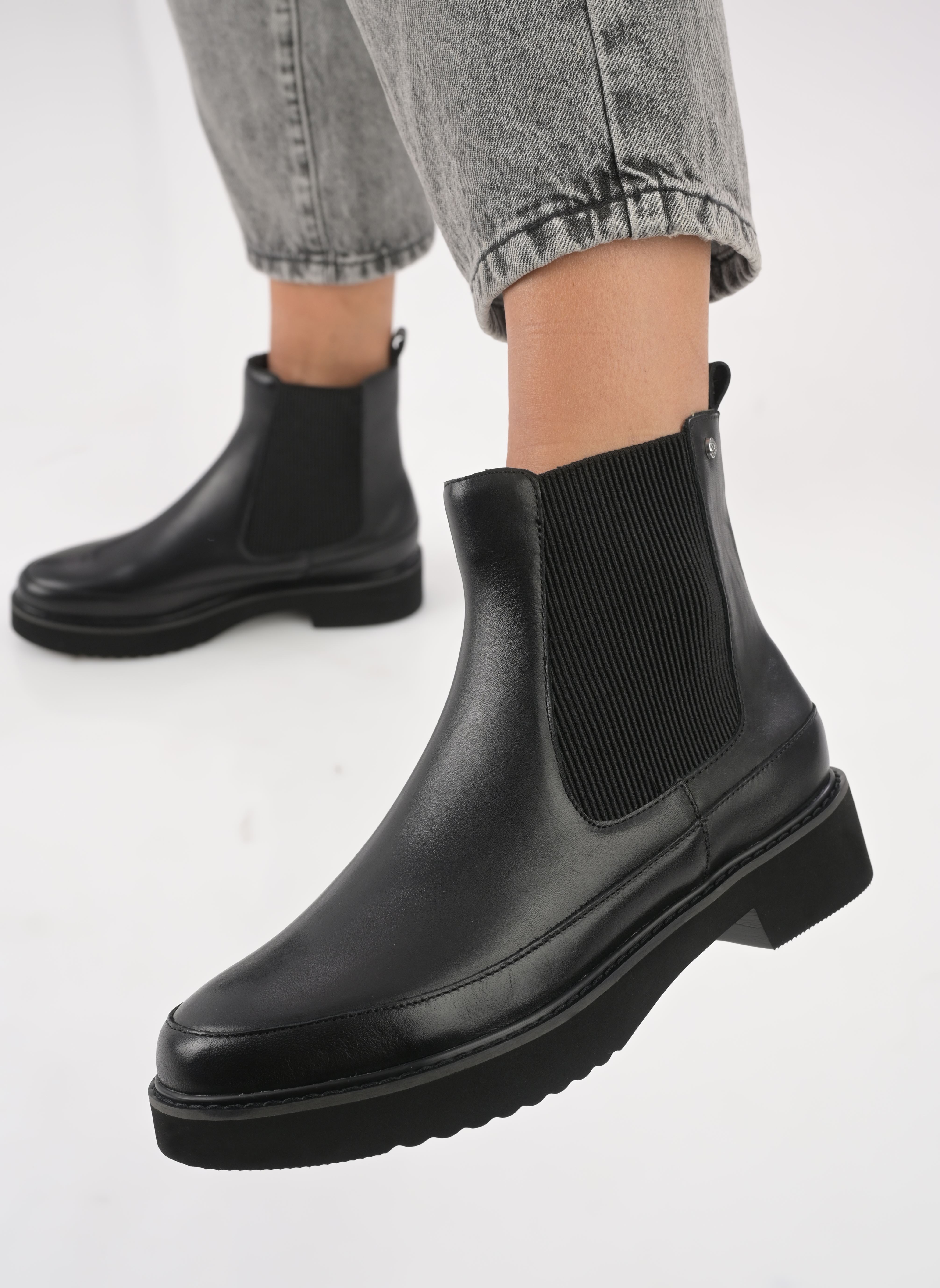 Bottines et boots OLIVIA femme noir Karston Bottines et boots OLIVIA femme noir NOIR LISSE2