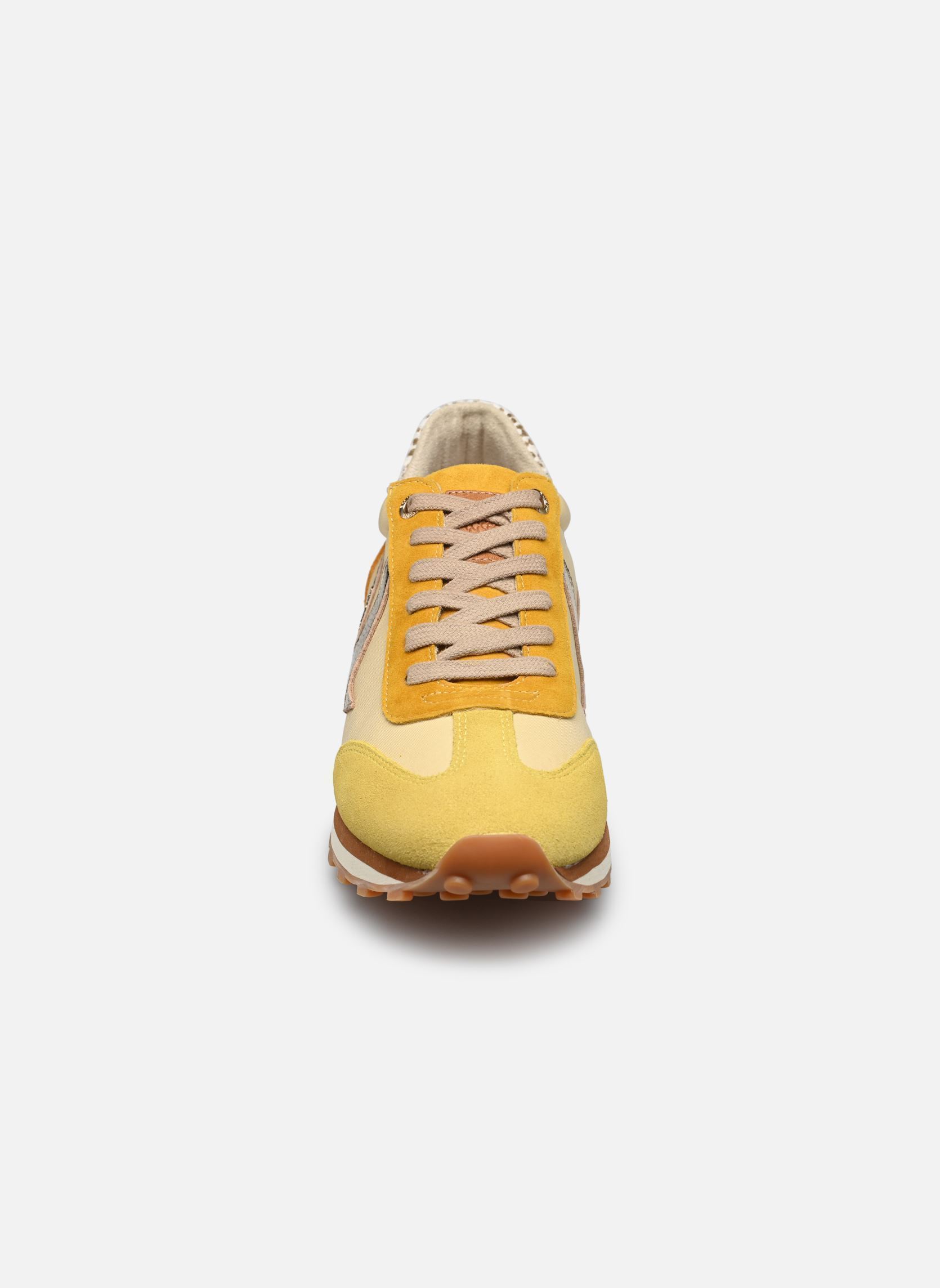 Lage sneakers COLETTE dames geel Karston Lage sneakers COLETTE dames geel Jaune