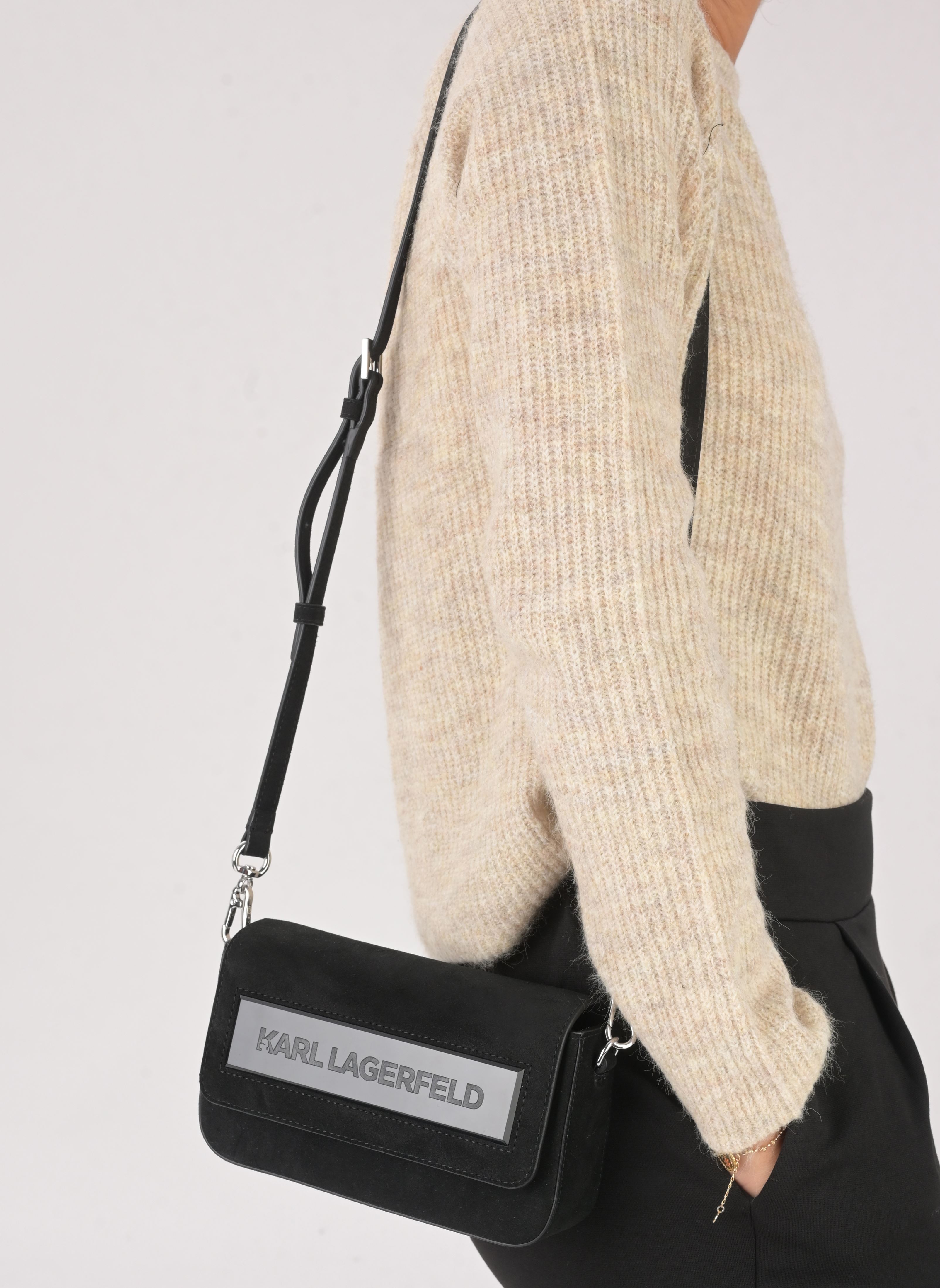 Taschen K/Essential K SM Flap SHB Sued damen schwarz Karl Lagerfeld Taschen K/Essential K SM Flap SHB Sued damen schwarz BLACK
