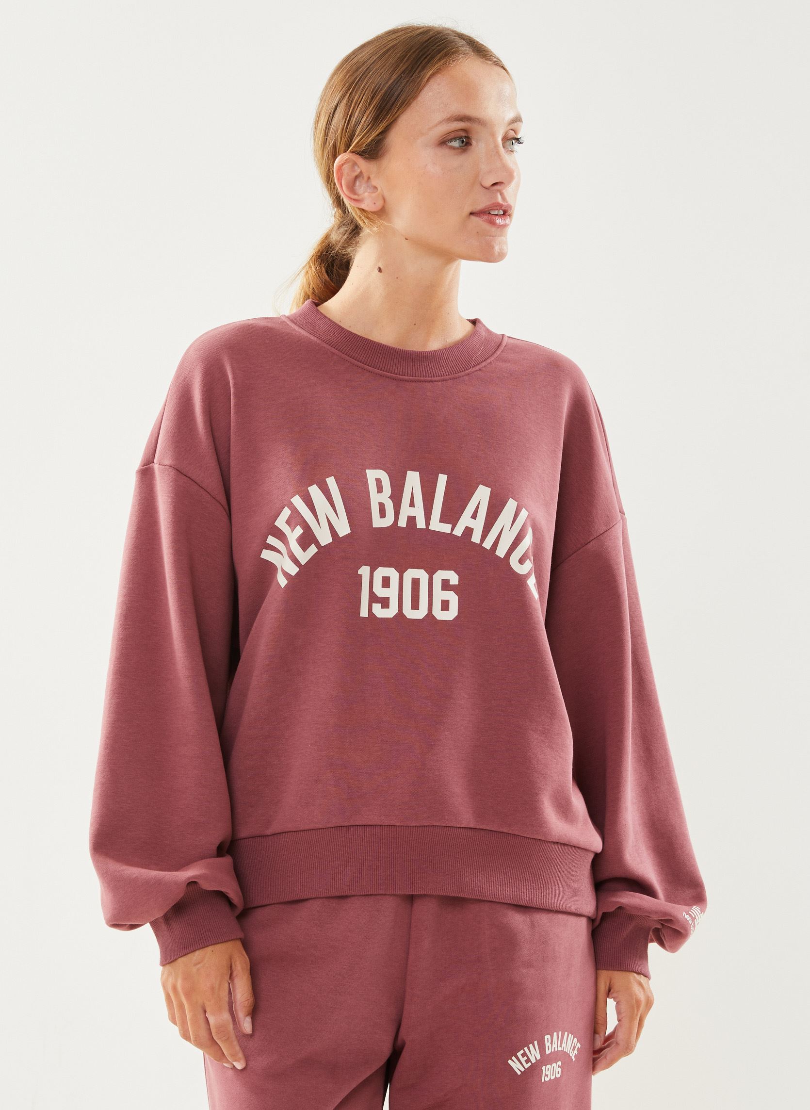 Vêtements New Balance Essentials Varsity Fleece Crew pour Accessoires - vue 2