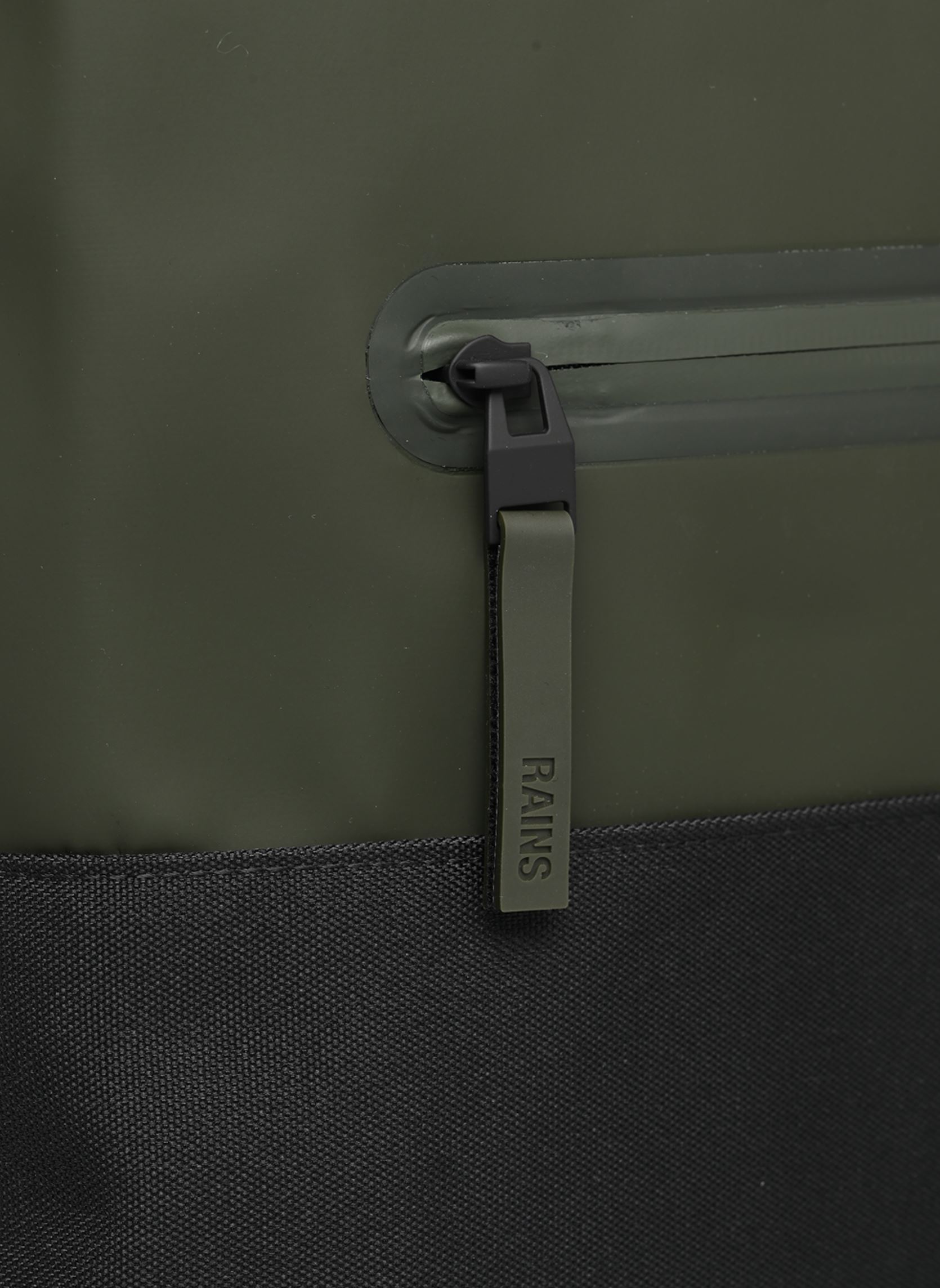 Sac à Dos RAINS Imperméable Mixte - Compartiment Ordinateur 13-15 Pouces - Design Moderne Et Sécurisé - 3