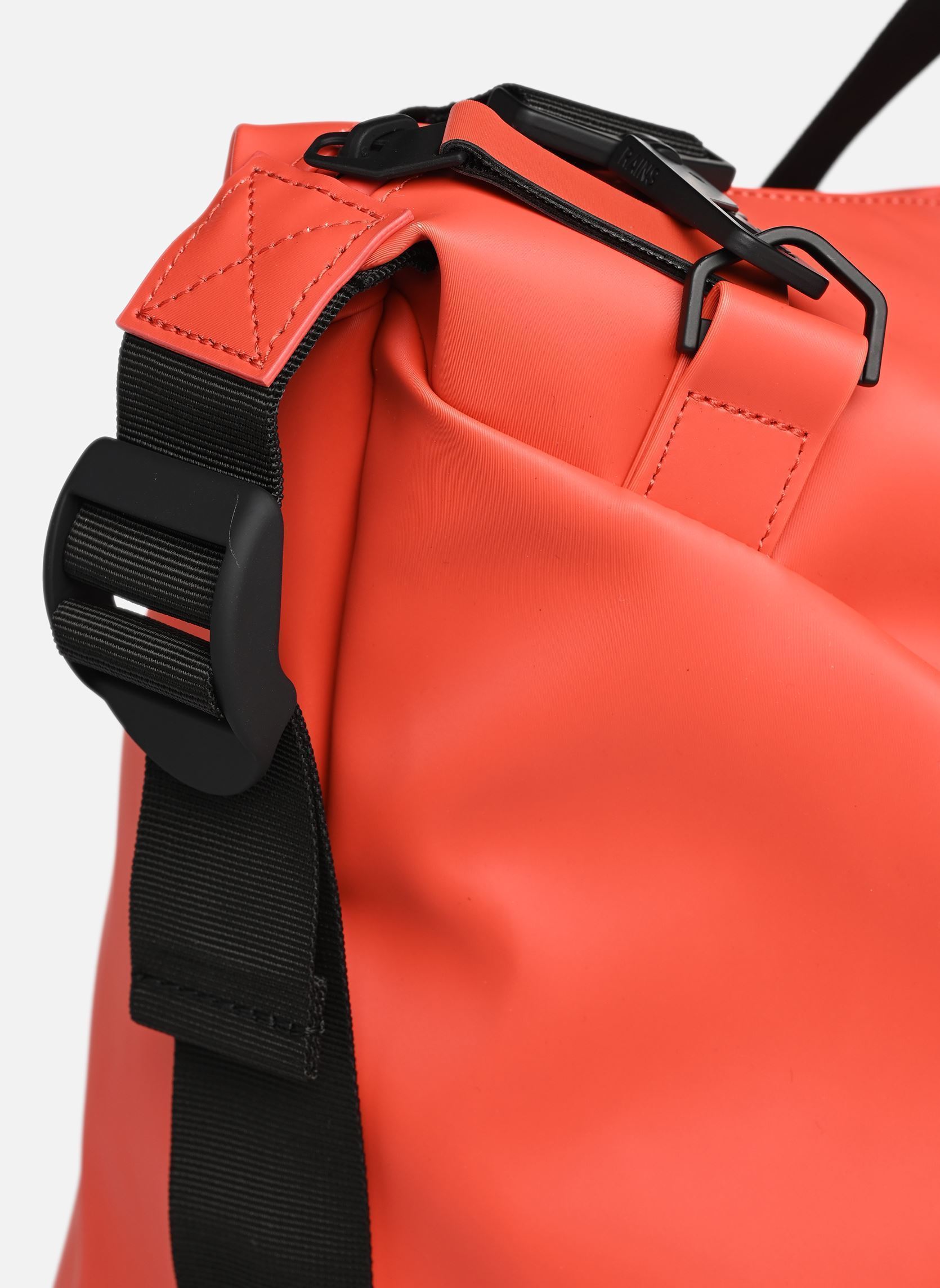 Sacs de voyage Hilo Weekend Bag femme rouge Rains Sacs de voyage Hilo Weekend Bag femme rouge KILN