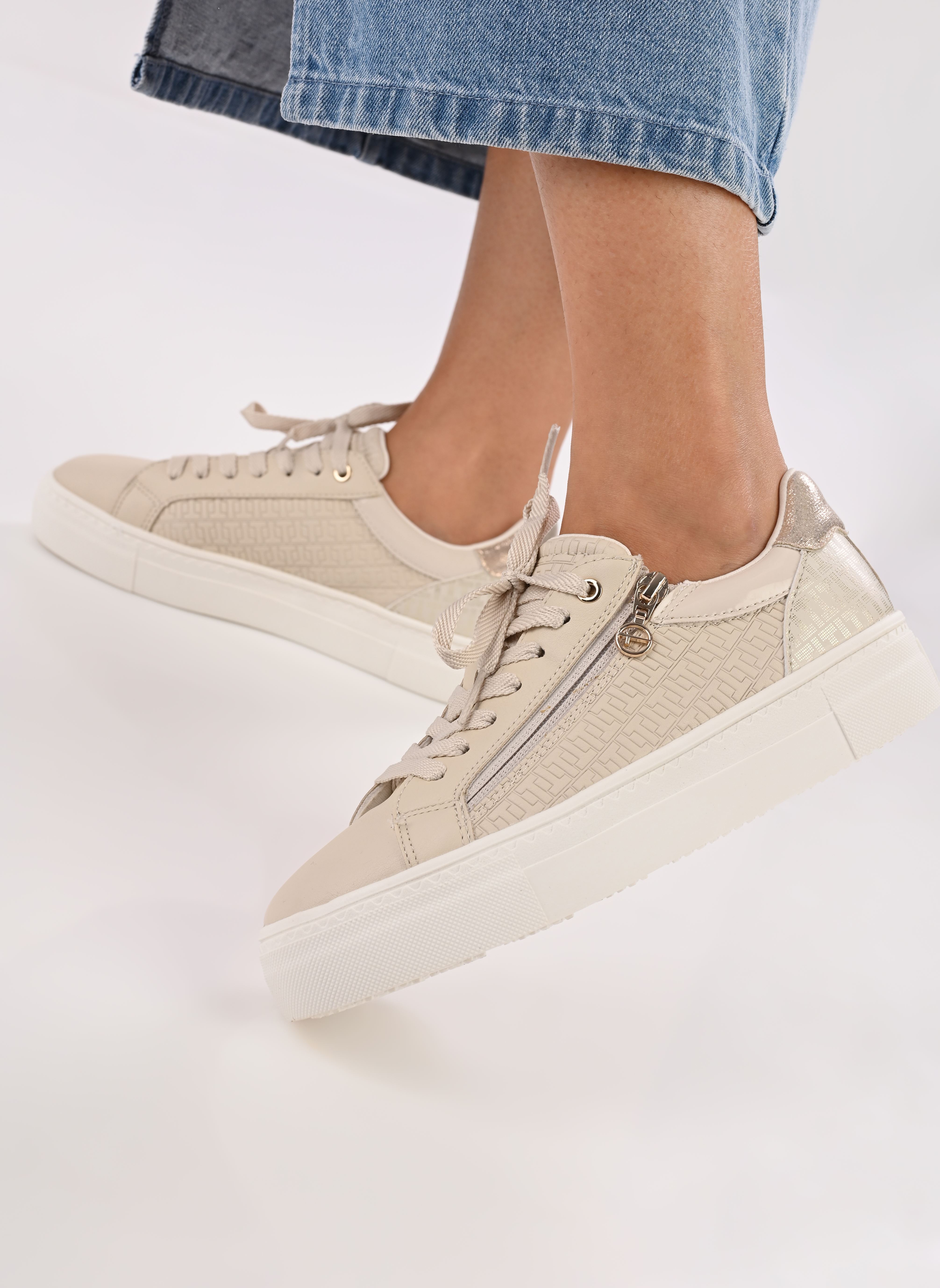 Niedrige Sneaker 23313-41 damen beige Tamaris Niedrige Sneaker 23313-41 damen beige IVORY/GOLD