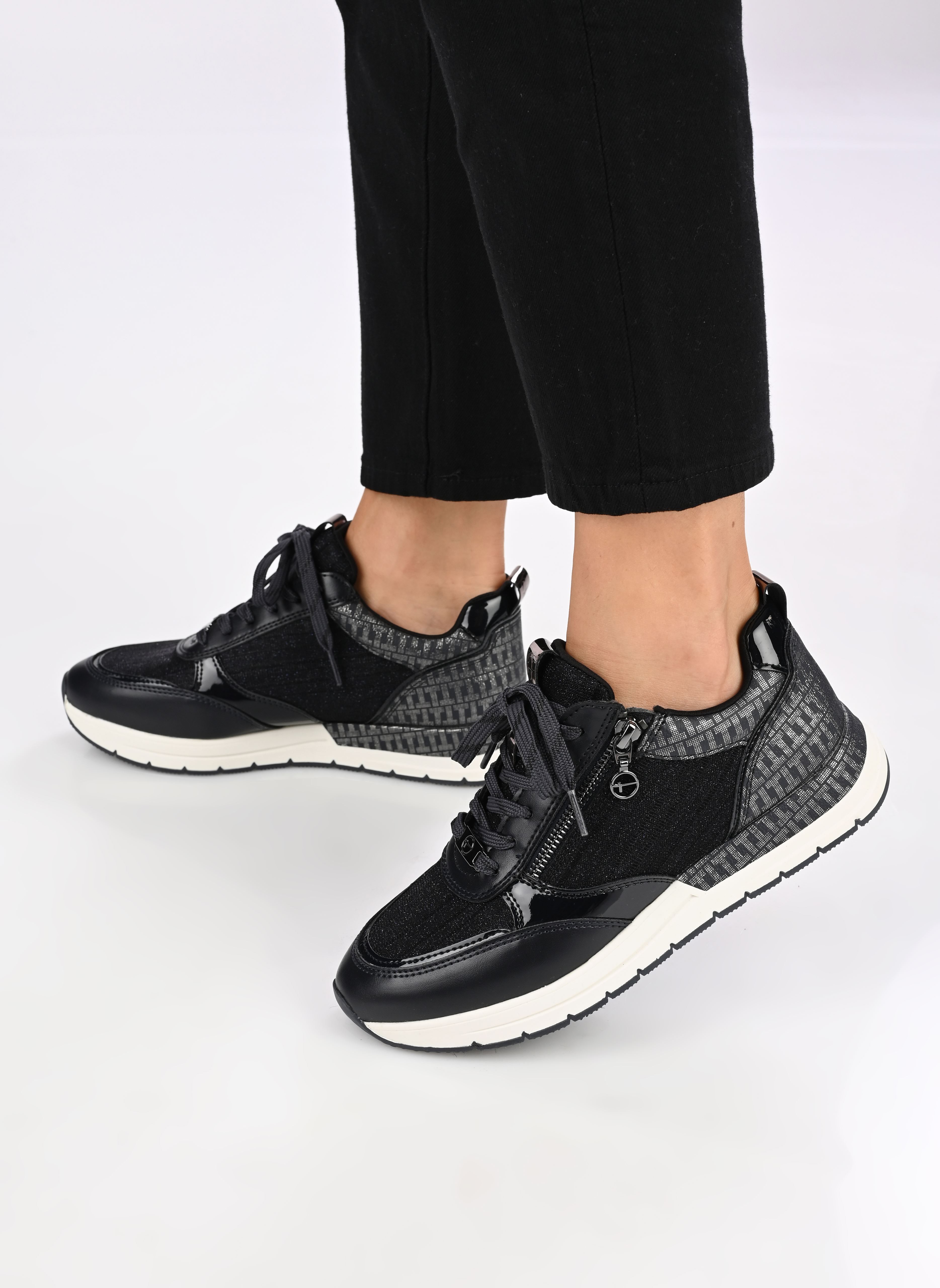 Baskets basses 23732-41 femme bleu Tamaris Baskets basses 23732-41 femme bleu NAVY COMB