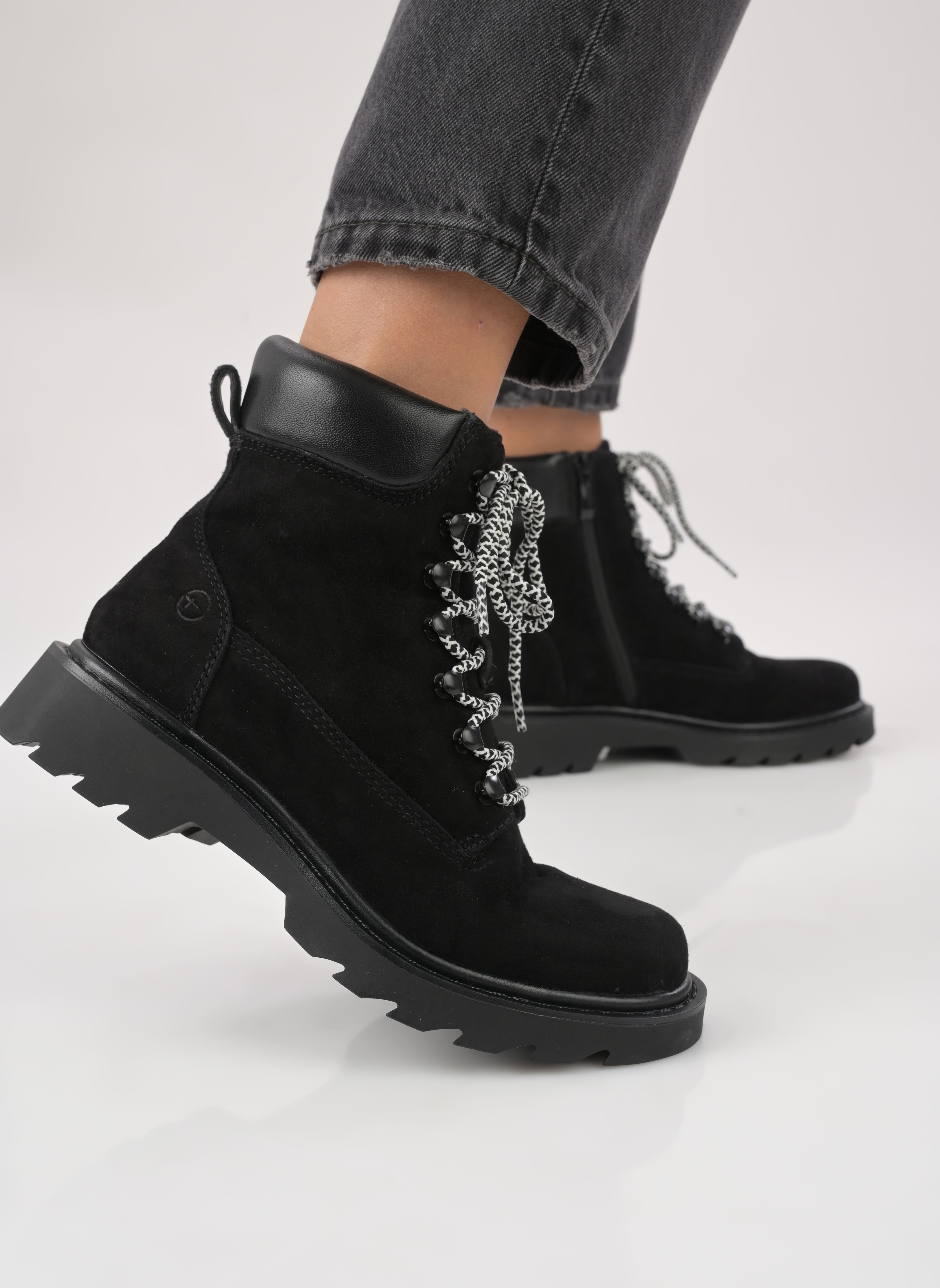 Botines con cordones 25909-41 mujer negro Tamaris Botines con cordones 25909-41 mujer negro BLACK