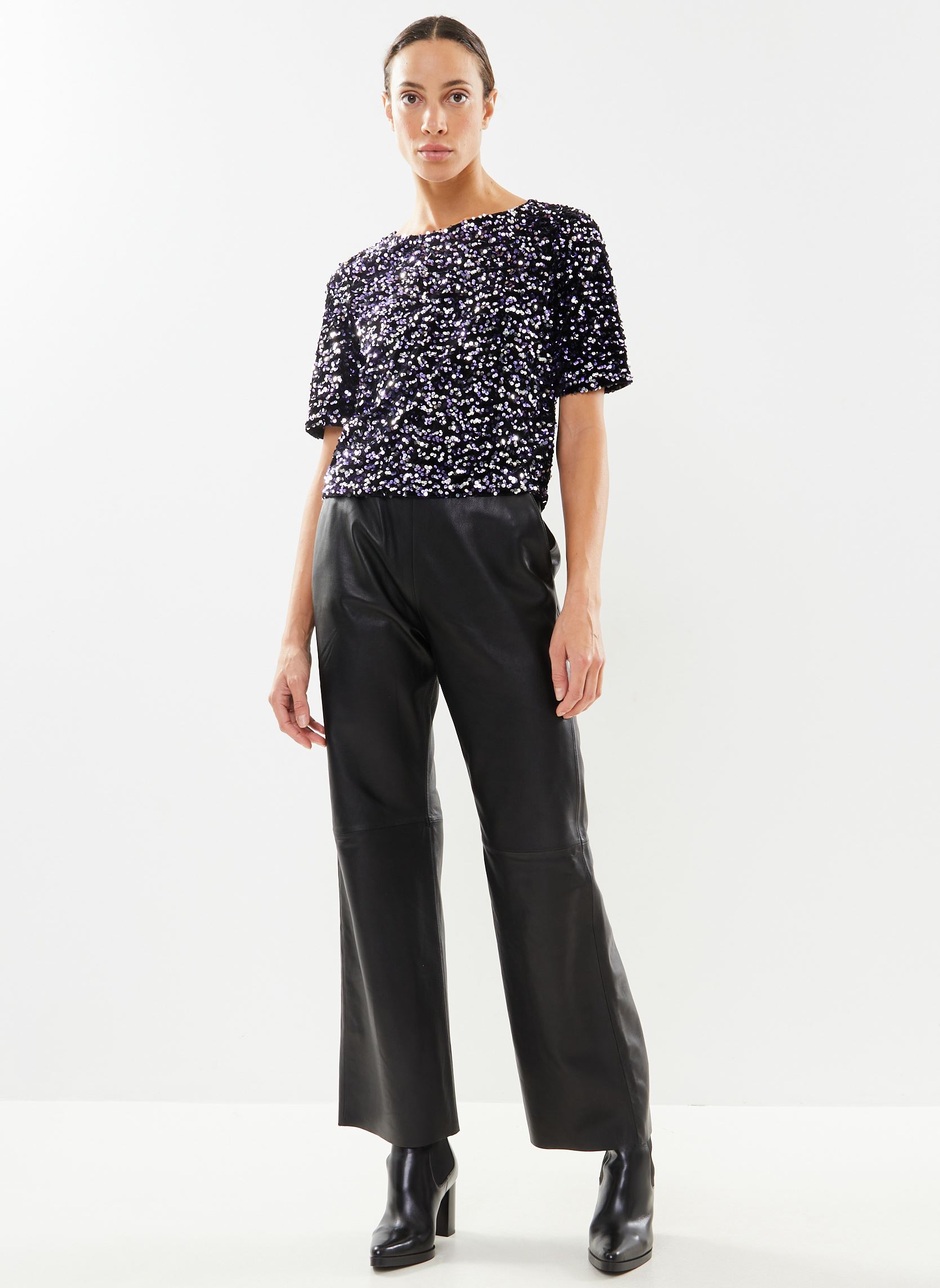 T-shirt a maniche corte PCKAM SS TOP BC donna nero Pieces T-shirt a maniche corte PCKAM SS TOP BC donna nero Black