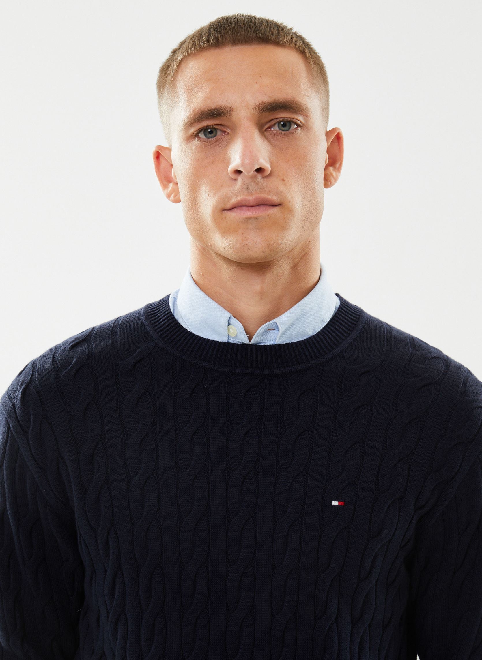 Pulls Classic Cable Crew Neck homme bleu Tommy Hilfiger Pulls Classic Cable Crew Neck homme bleu NAVY BLUE
