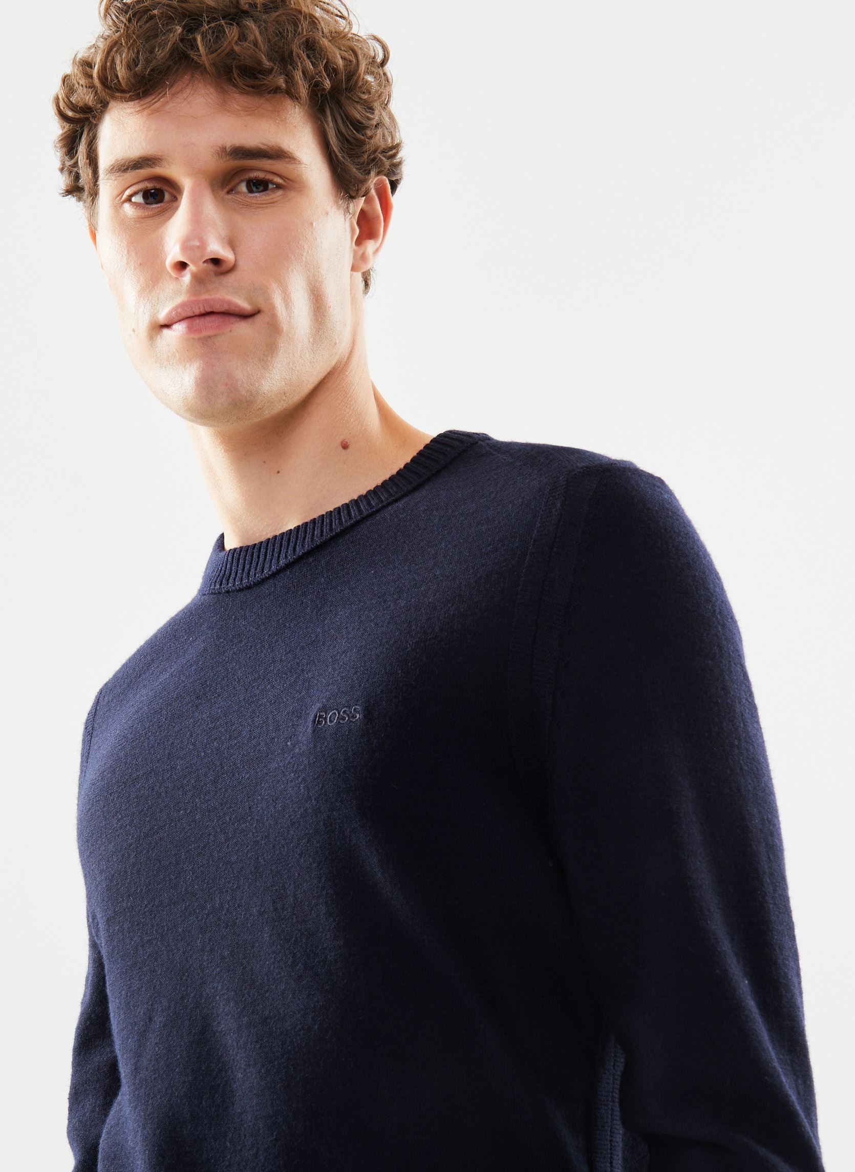 Truien Avac C heren blauw BOSS Truien Avac C heren blauw DARK BLUE