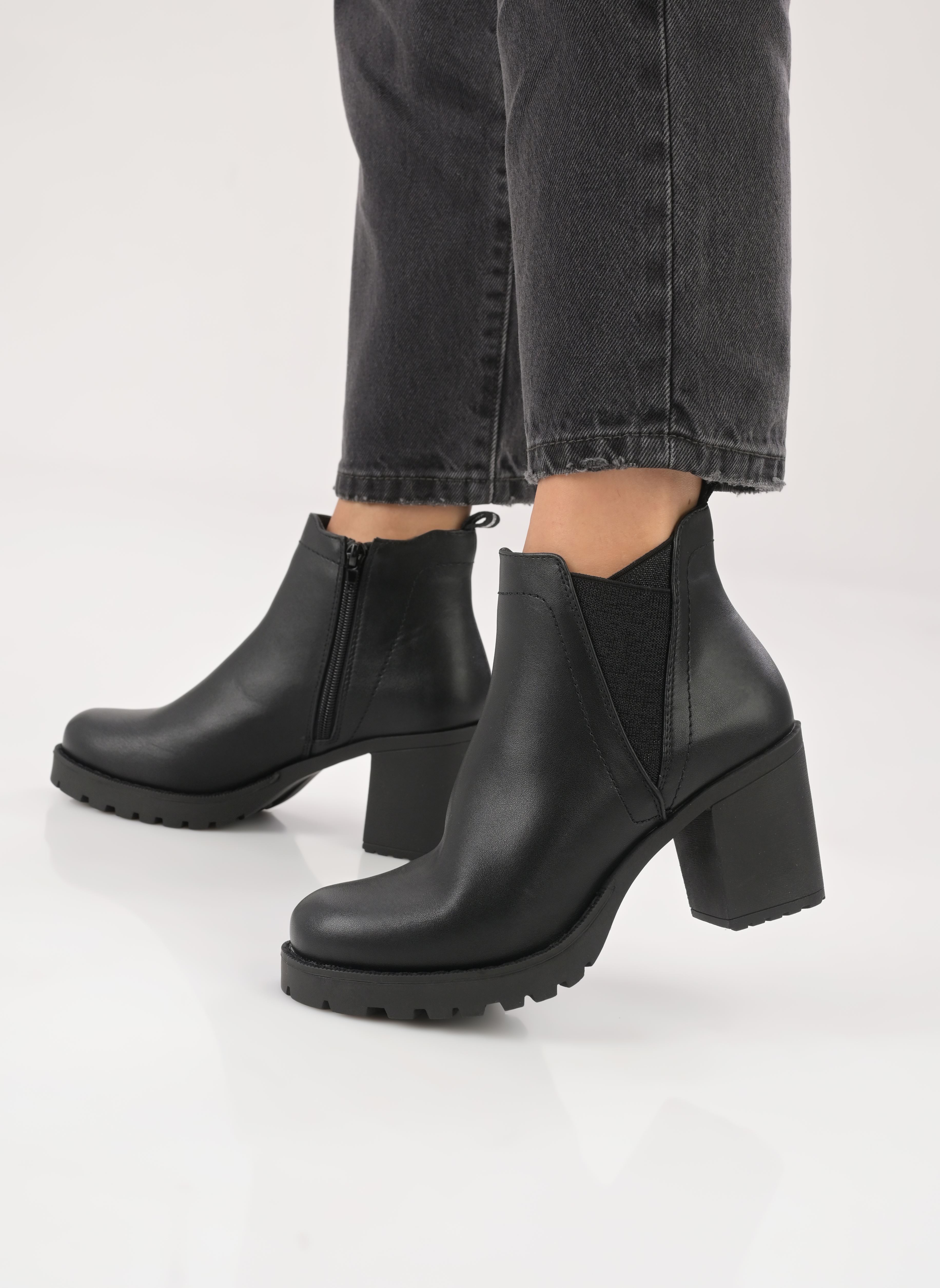 Enkellaarzen en boots Maerio dames zwart Texto Enkellaarzen en boots Maerio dames zwart Noir