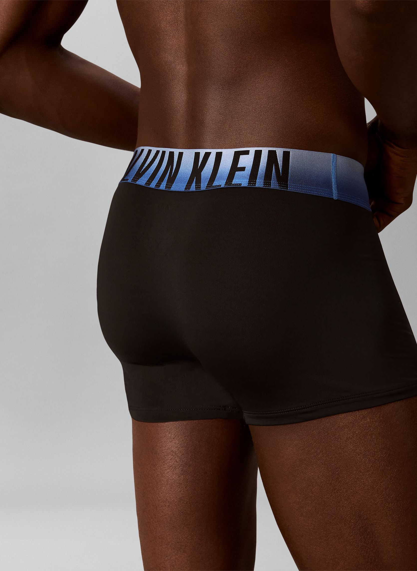 Boxershorts Trunk 3Pk herren schwarz Calvin Klein Boxershorts Trunk 3Pk herren schwarz BLCK BODIES W/ PLEIN AIR PSDN