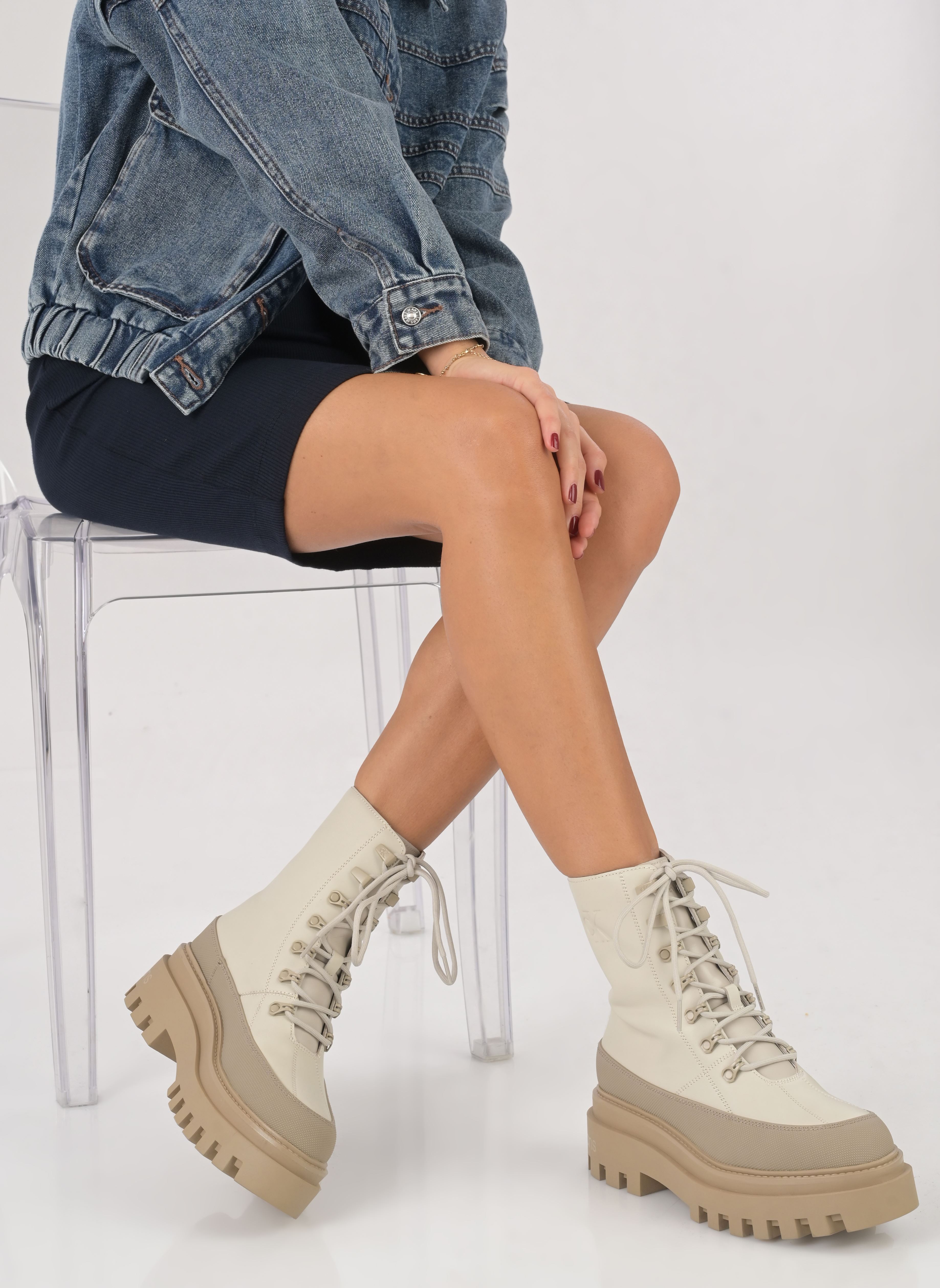 Botines con cordones FLATFORM LACE UP BOOT LTH mujer blanco Calvin Klein Botines con cordones FLATFORM LACE UP BOOT LTH mujer blanco EGGSHELL/TRAVERTINE