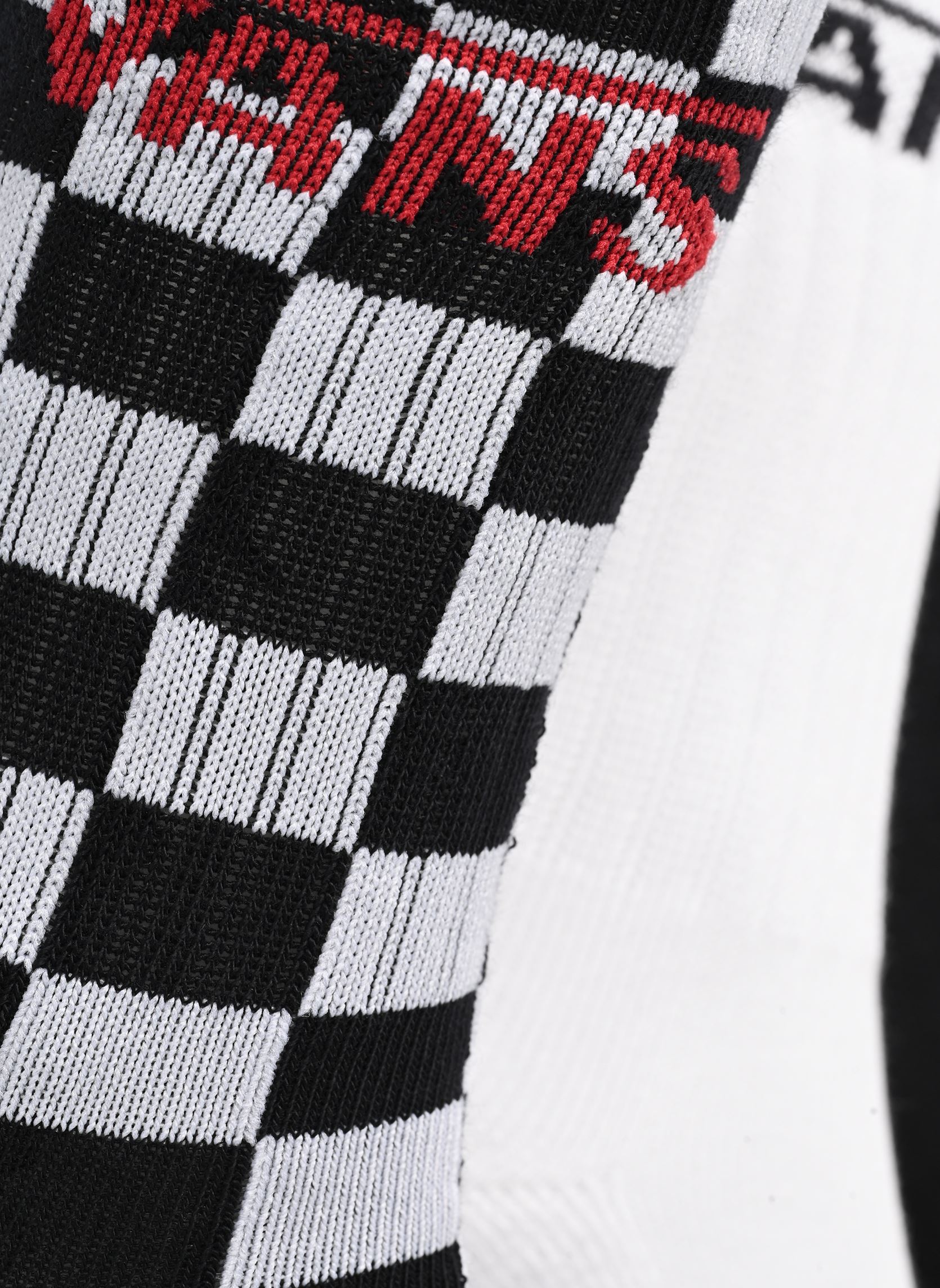 Chaussettes CLASSIC VANS CREW SOCK noir Vans Chaussettes CLASSIC VANS CREW SOCK noir BLACK/WHITE