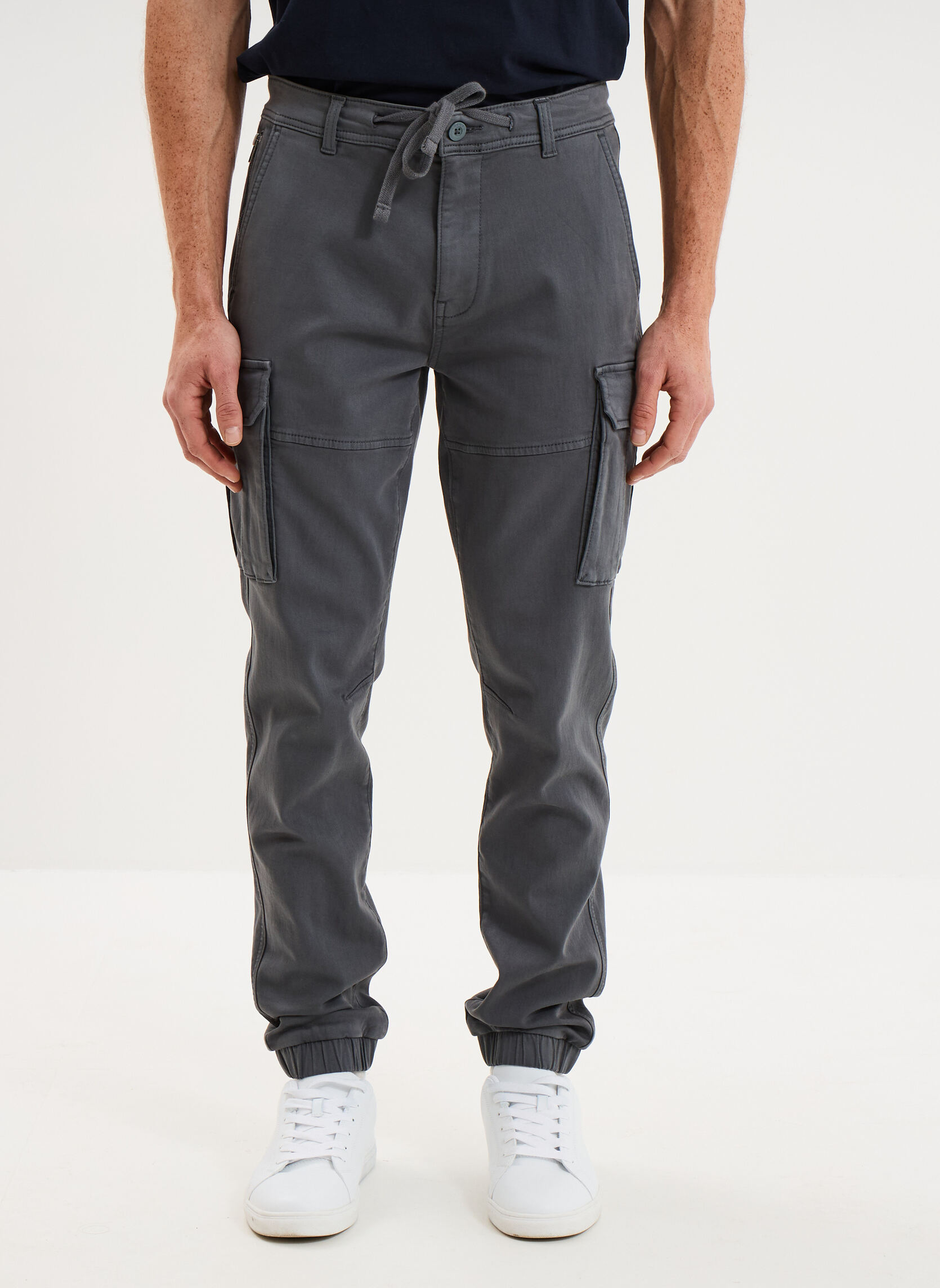 Pantalons droits Pantalon - CRE1_PARFAIT homme gris CREEKS Pantalons droits Pantalon - CRE1_PARFAIT homme gris Gris