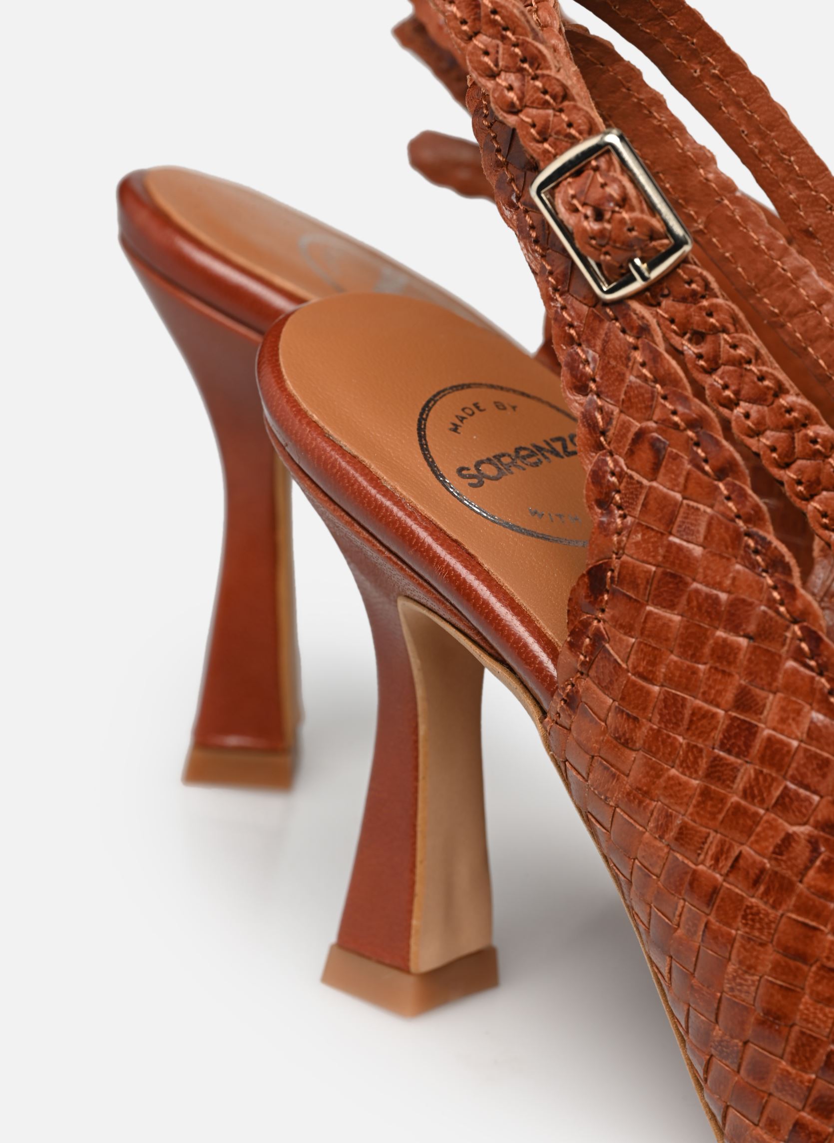 Escarpins à brides Evene femme marron Made By Sarenza Escarpins à brides Evene femme marron TRENZADO MID BROWN