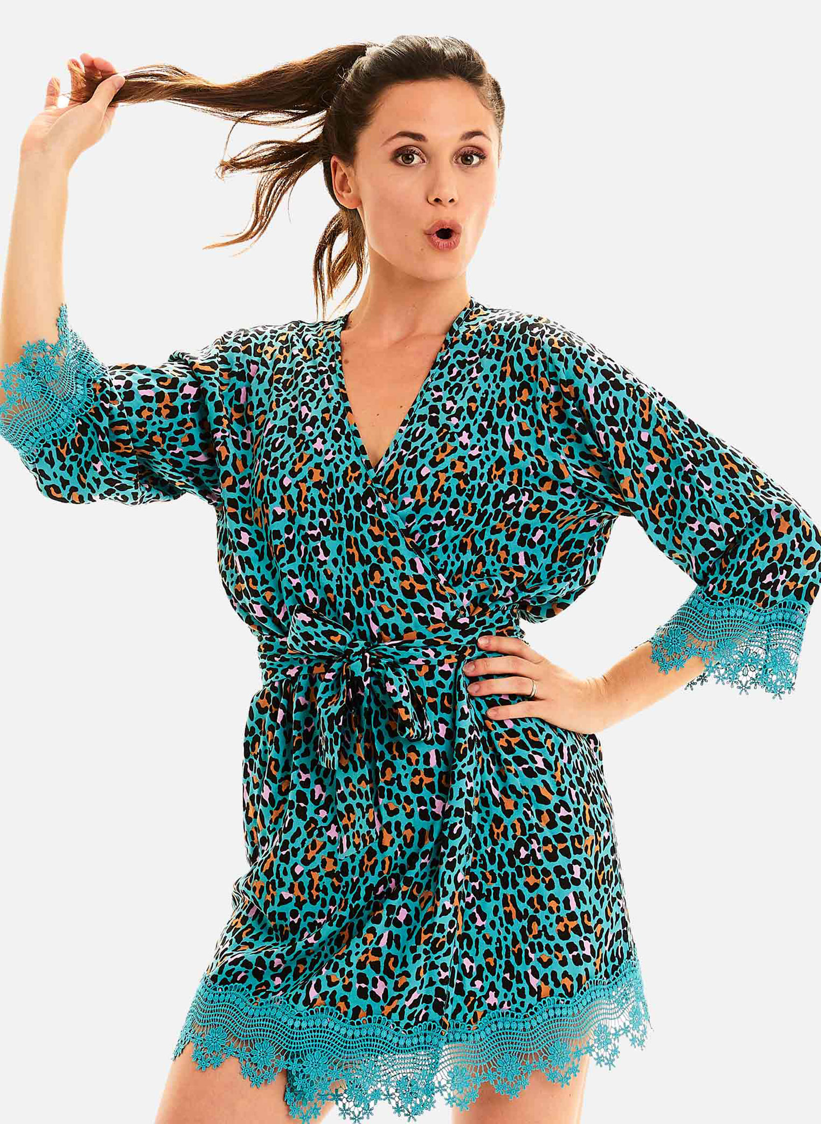 Robes de chambre Kimono Féline femme bleu Pomm'Poire Robes de chambre Kimono Féline femme bleu Bleu