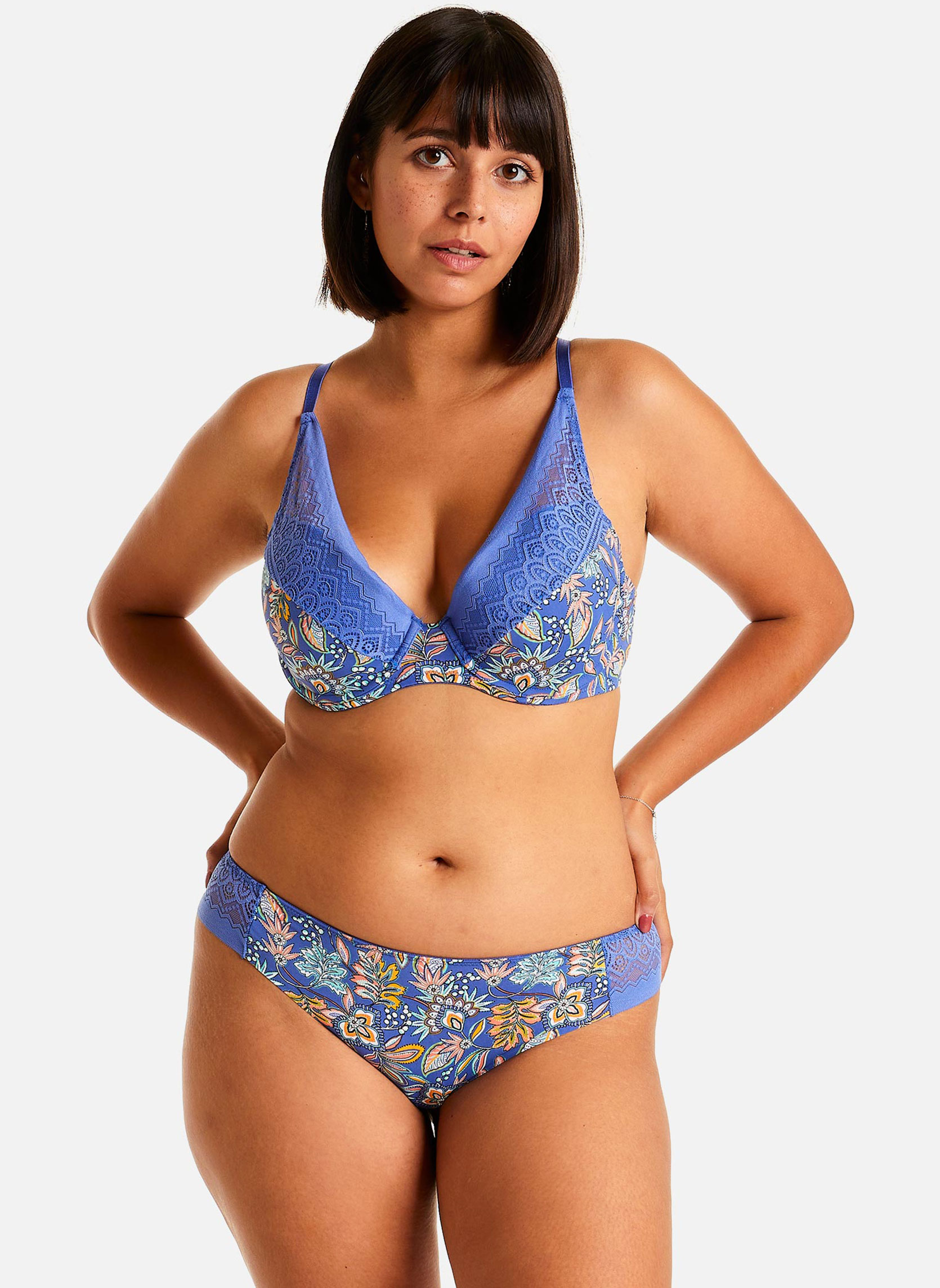 Brassières Soutien-gorge ampliforme coque moulée bleu Gazette femme bleu Pomm'Poire Brassières Soutien-gorge ampliforme coque moulée bleu Gazette femme bleu Bleu