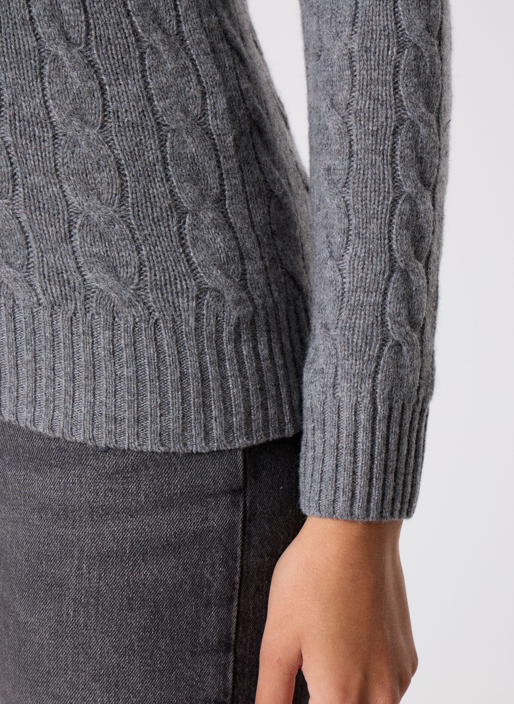 Pulls Pull torsadé à col rond en coton 2119718 femme gris Polo Ralph Lauren Pulls Pull torsadé à col rond en coton 2119718 femme gris FLANNEL GREY HEATHER