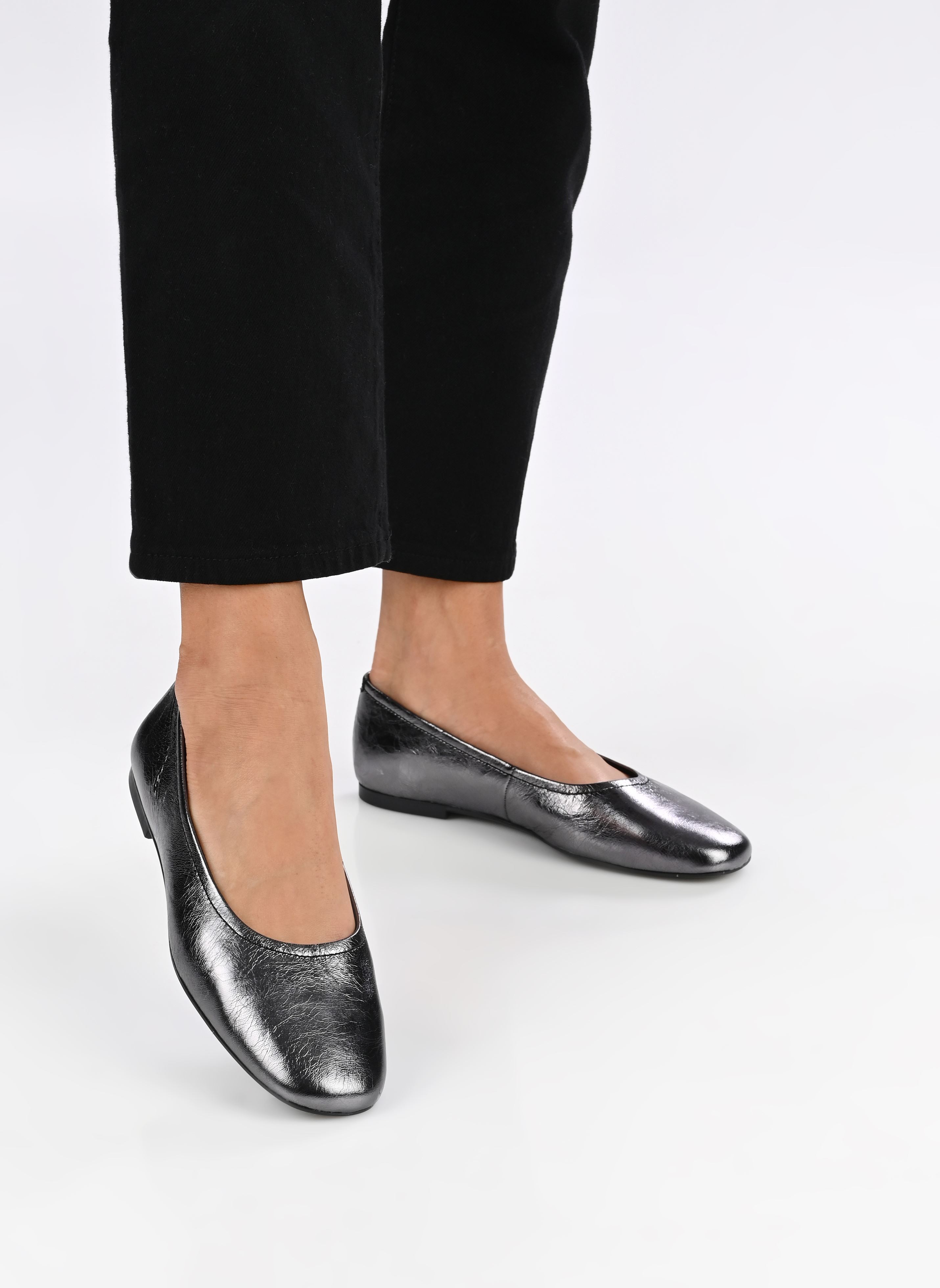 Klassieke ballerina's JOLIN 5508-083 dames zilver Vagabond Shoemakers Klassieke ballerina's JOLIN 5508-083 dames zilver DK SILVER