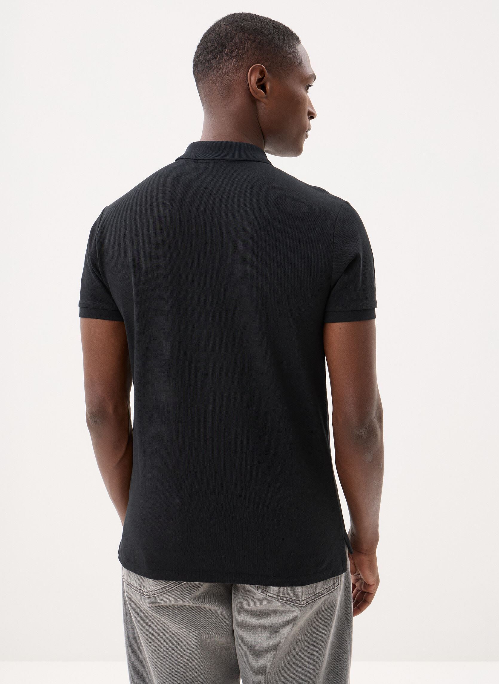 Polos manches courtes Polo coupe ajustée en piqué 710782592 homme noir Polo Ralph Lauren Polos manches courtes Polo coupe ajustée en piqué 710782592 homme noir POLO BLACK/C3870