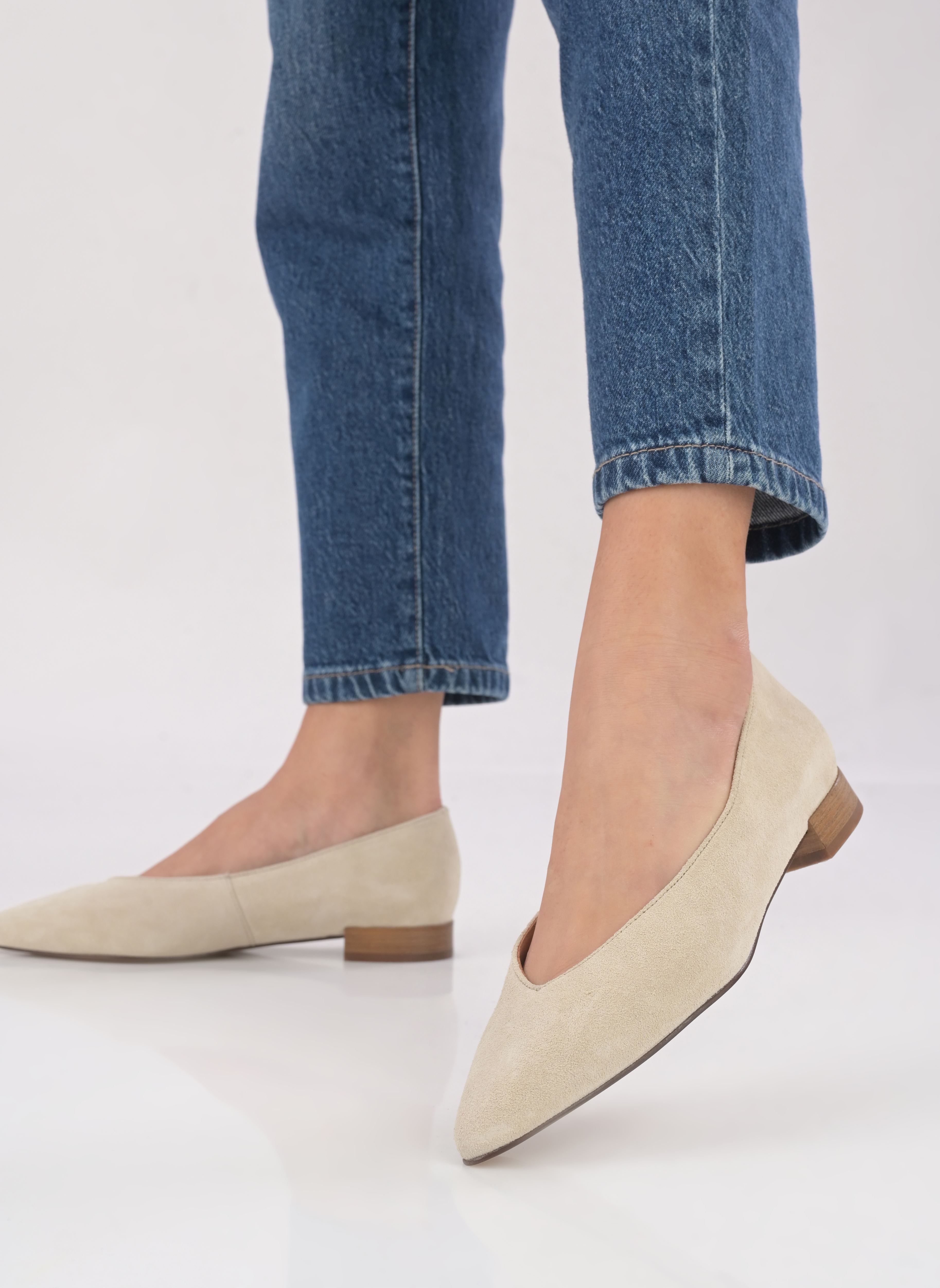 Ballerines classiques Caria femme beige Georgia Rose Ballerines classiques Caria femme beige BEIGE