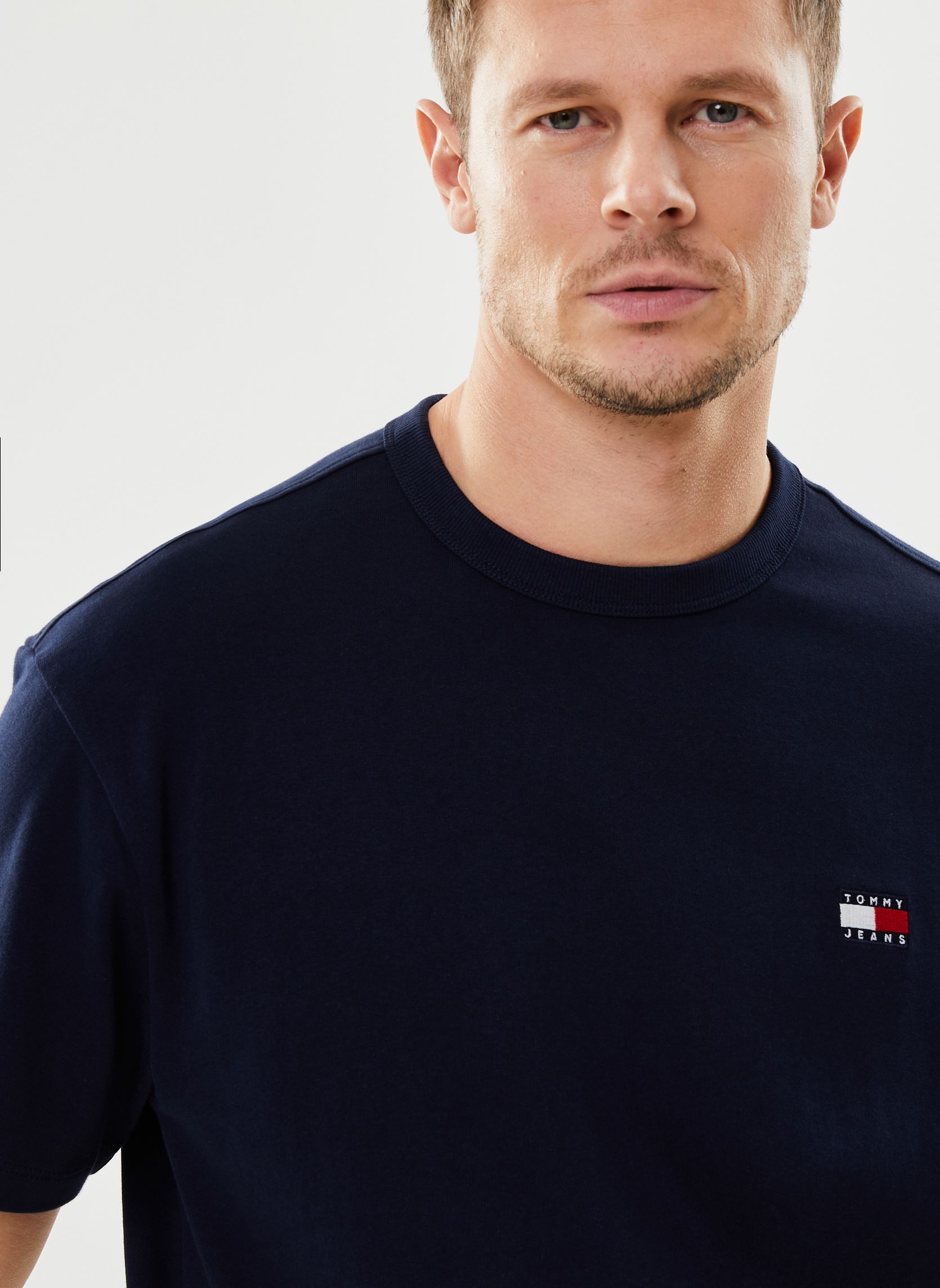 T-shirt a maniche corte Tjm Reg Badge Tee Ex uomo blu Tommy Jeans T-shirt a maniche corte Tjm Reg Badge Tee Ex uomo blu BLUE