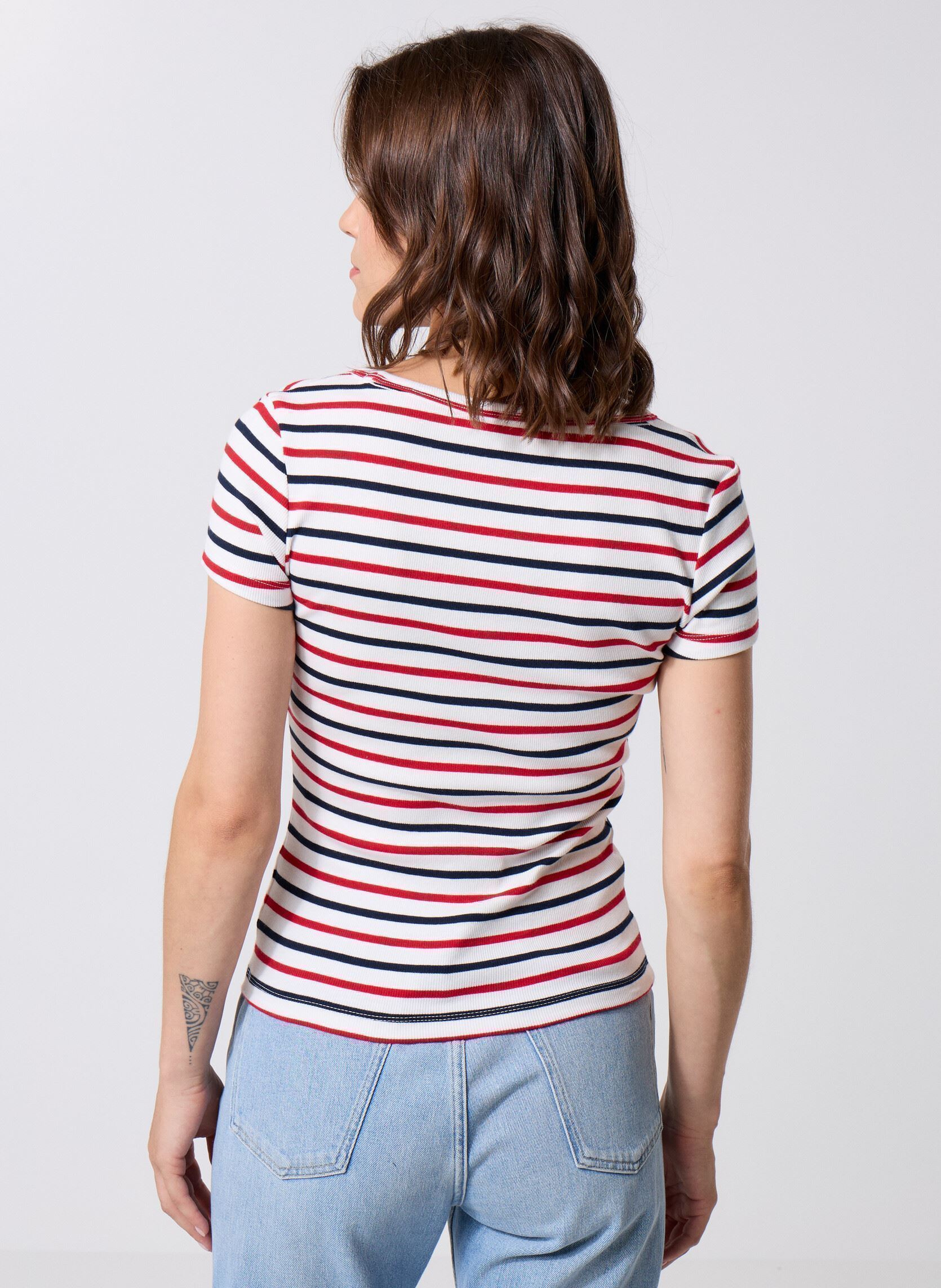 Tee-shirts manches courtes Tjw Slim Essential R femme multicolore Tommy Jeans Tee-shirts manches courtes Tjw Slim Essential R femme multicolore WHITE / RED / NAVY STRIPE