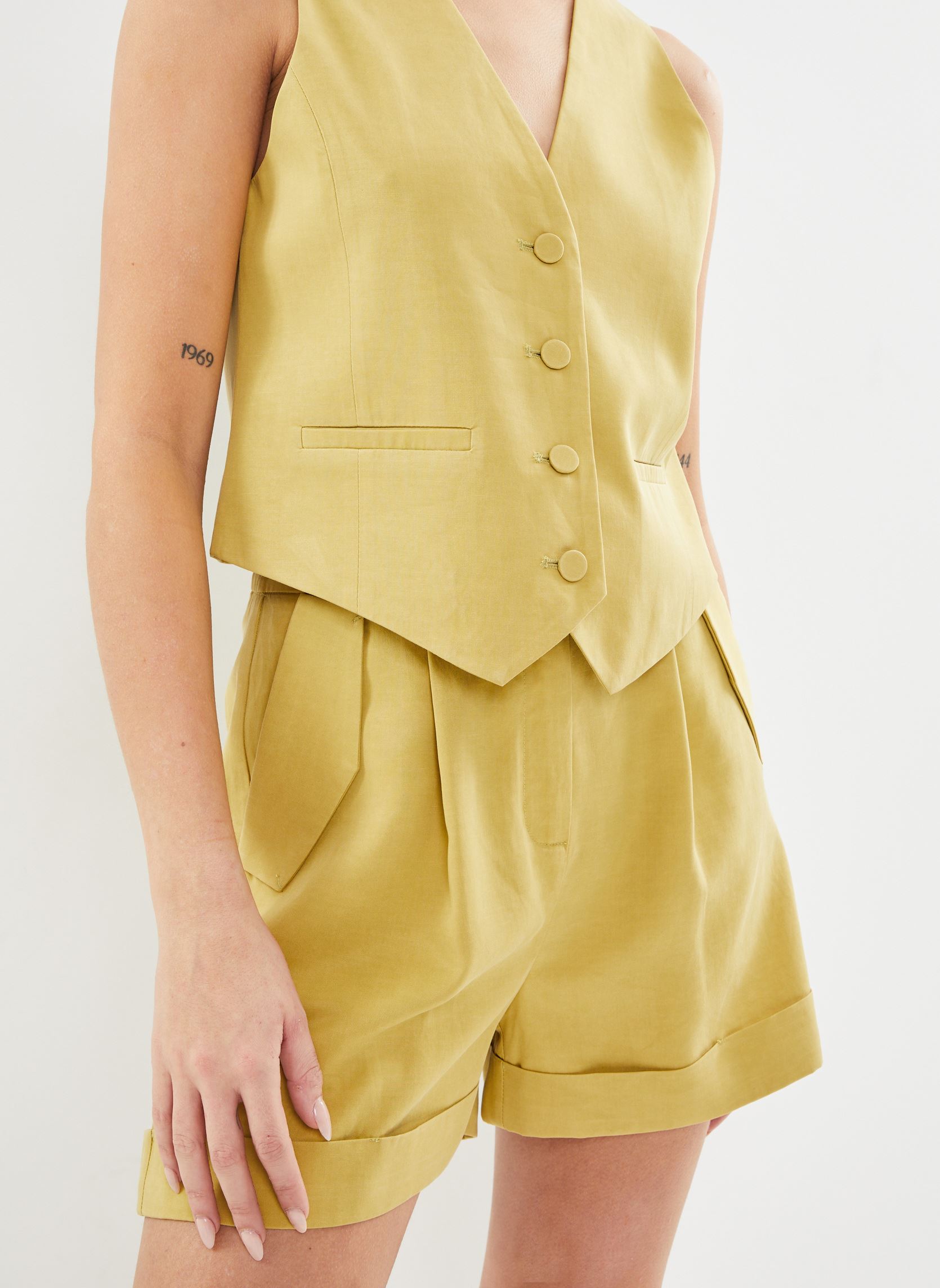 Gilets Gina femme jaune Suncoo Gilets Gina femme jaune Olive