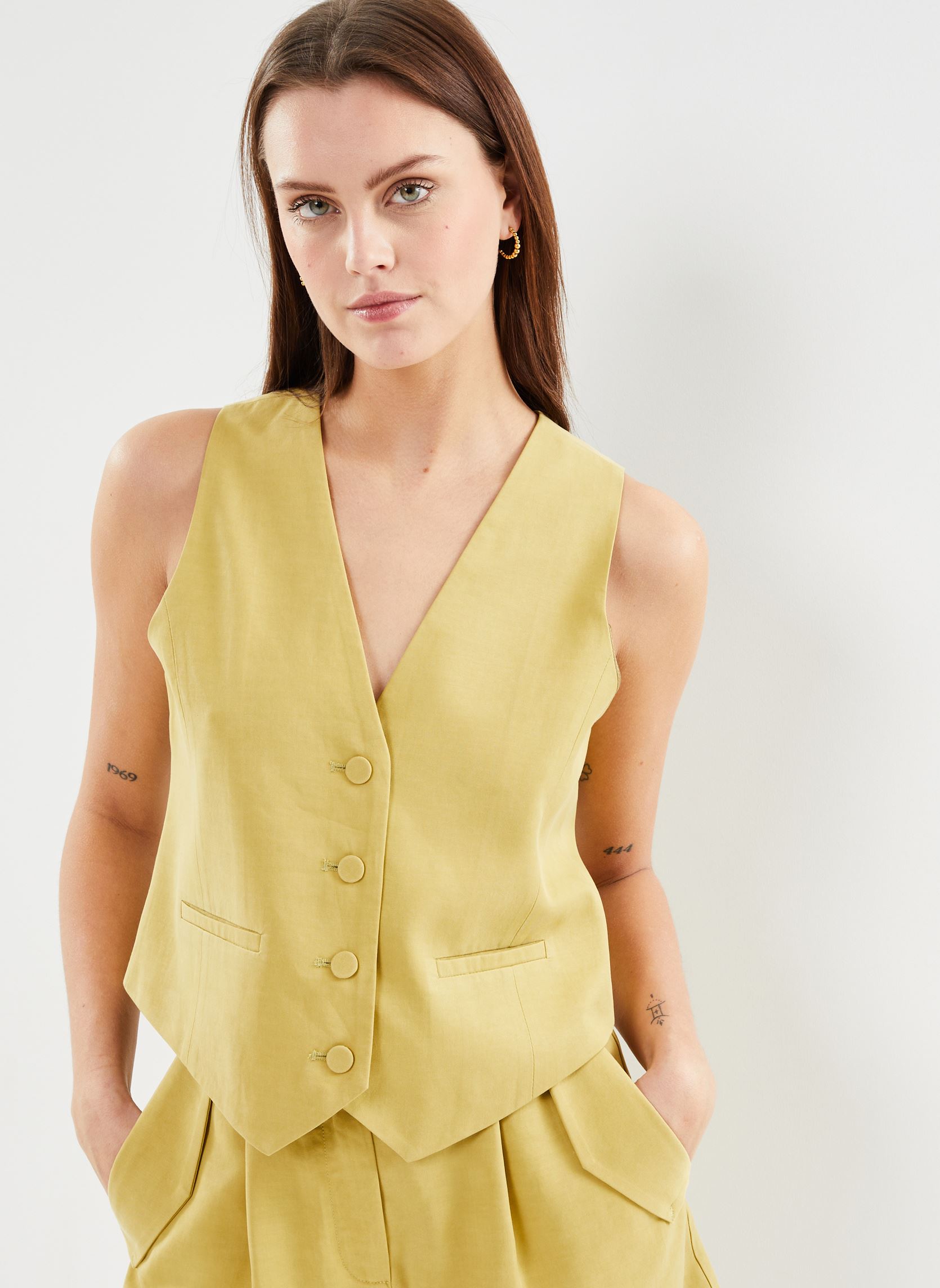 Gilets Gina femme jaune Suncoo Gilets Gina femme jaune Olive