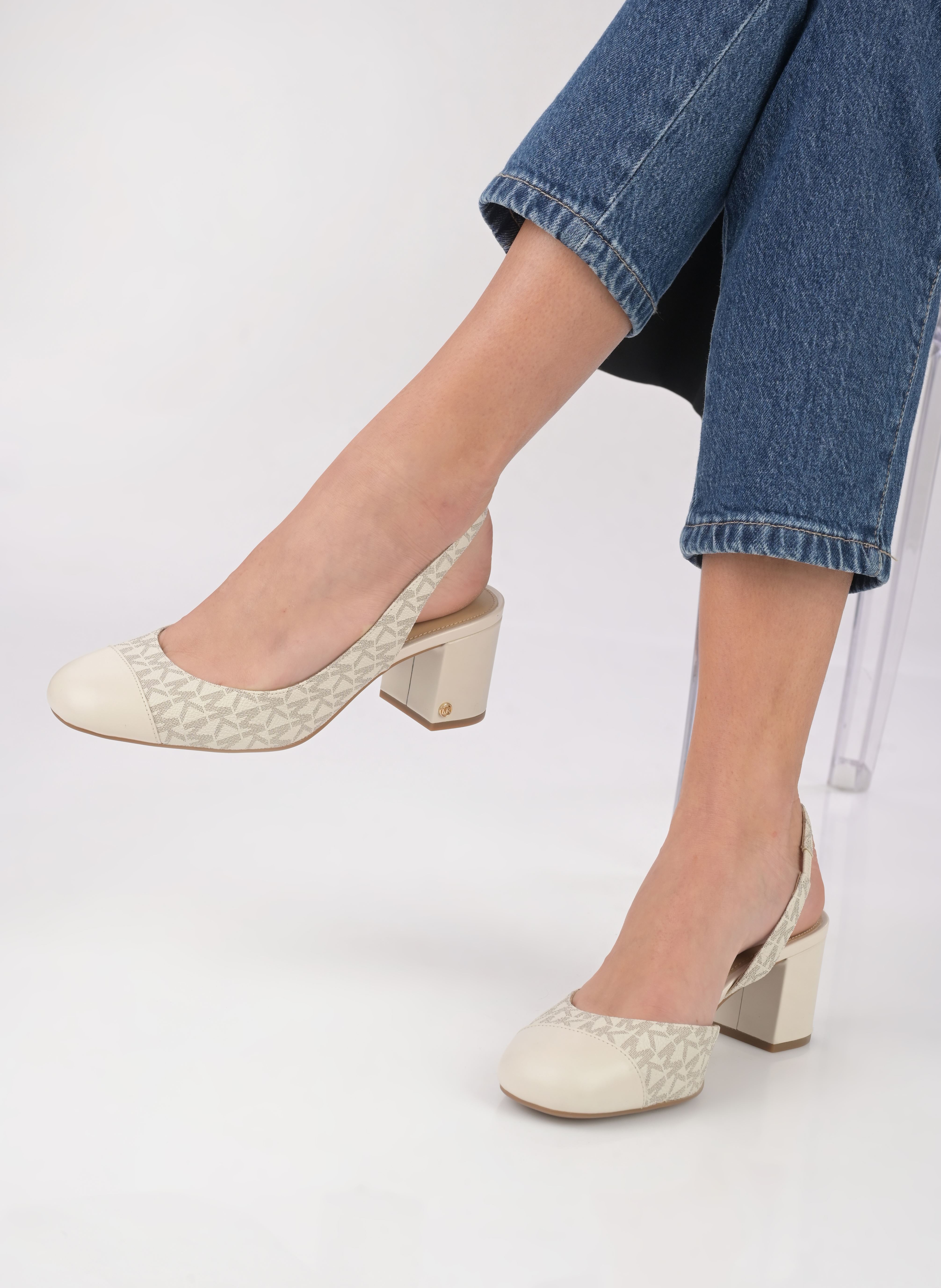 Slingback pumps PERLA FLEX SLING PUMP dames wit Michael Michael Kors Slingback pumps PERLA FLEX SLING PUMP dames wit Vanilla