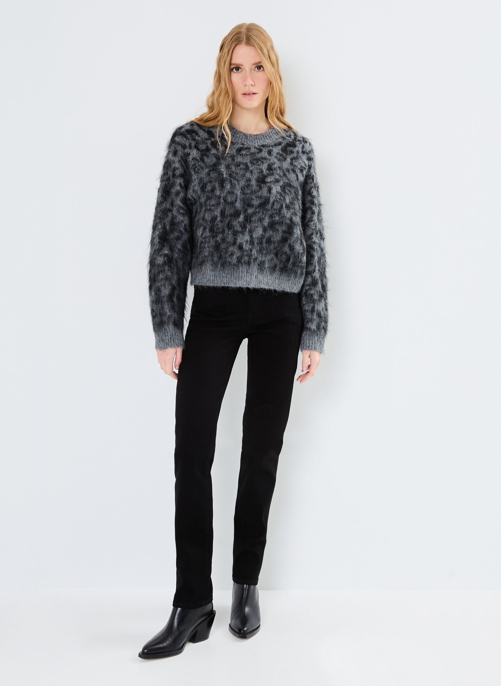 Vaqueros de corte holgado 724 High Rise Straight mujer negro Levi's Vaqueros de corte holgado 724 High Rise Straight mujer negro MIDNIGHT GAZE