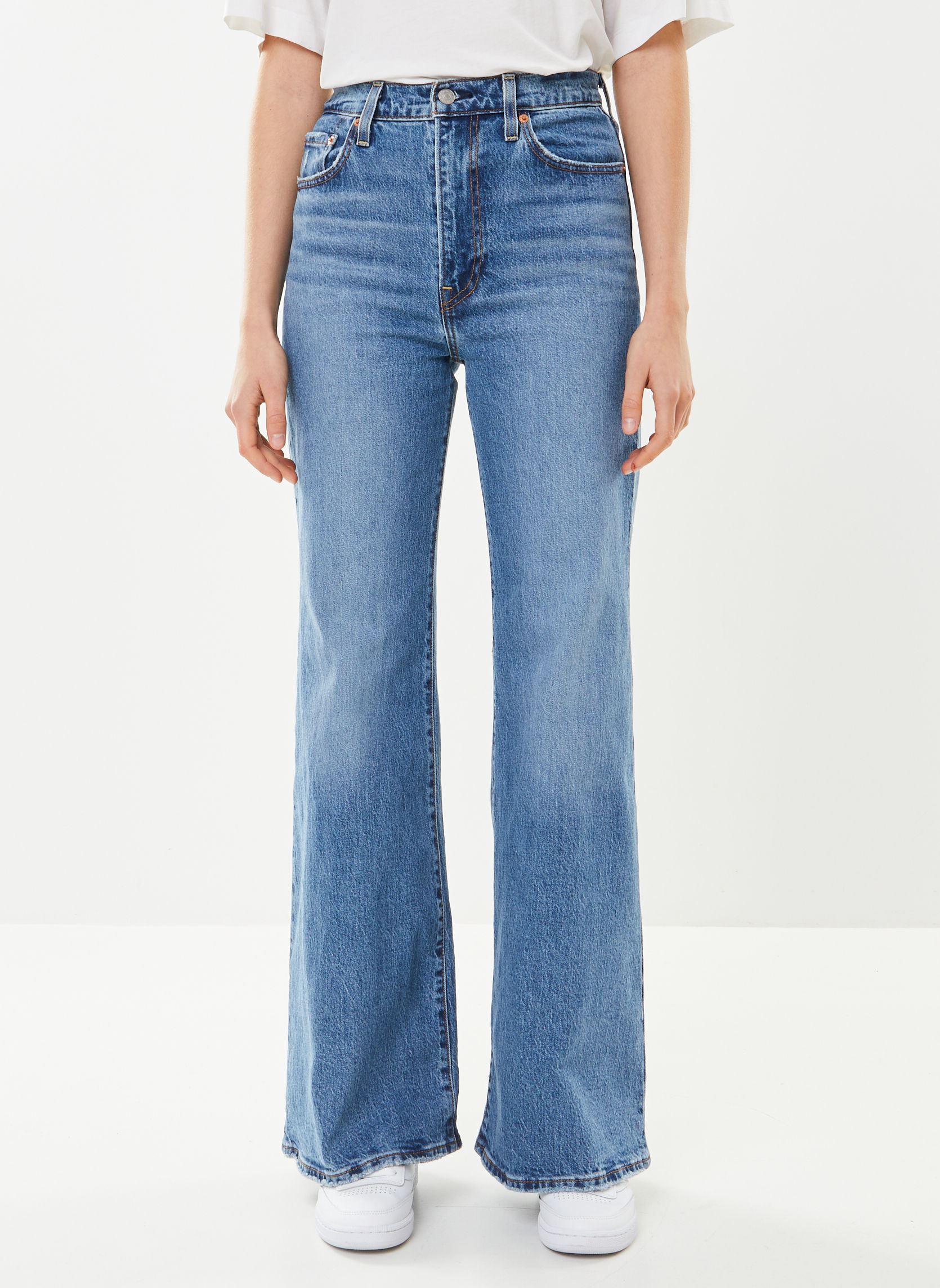 Jeans flare / larges Levis RIBCAGE BELLS US 26 /