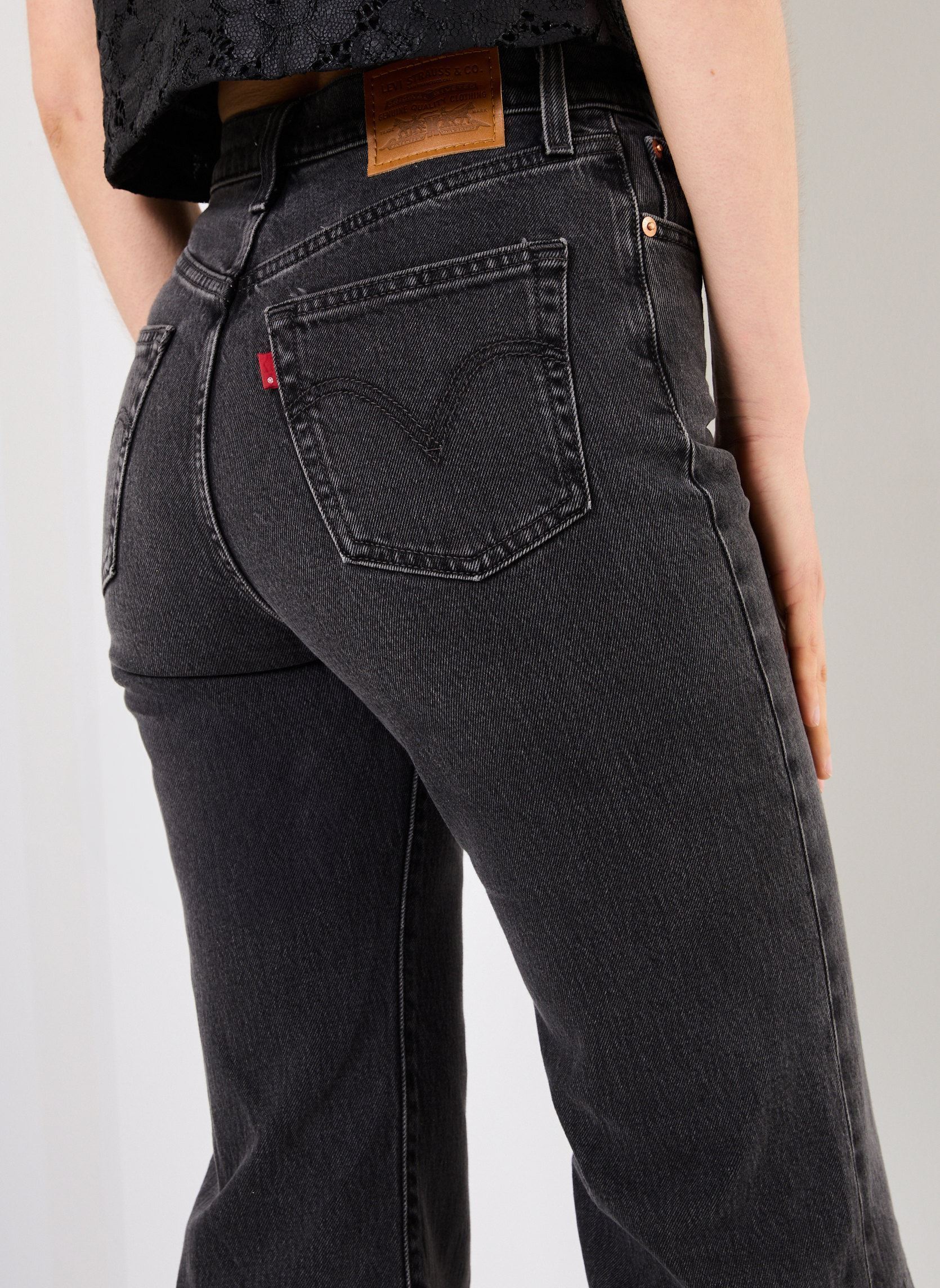 Flared jeans Ribcage Bells dames zwart Levi's Flared jeans Ribcage Bells dames zwart ON THE TOWN NO CRACKLE