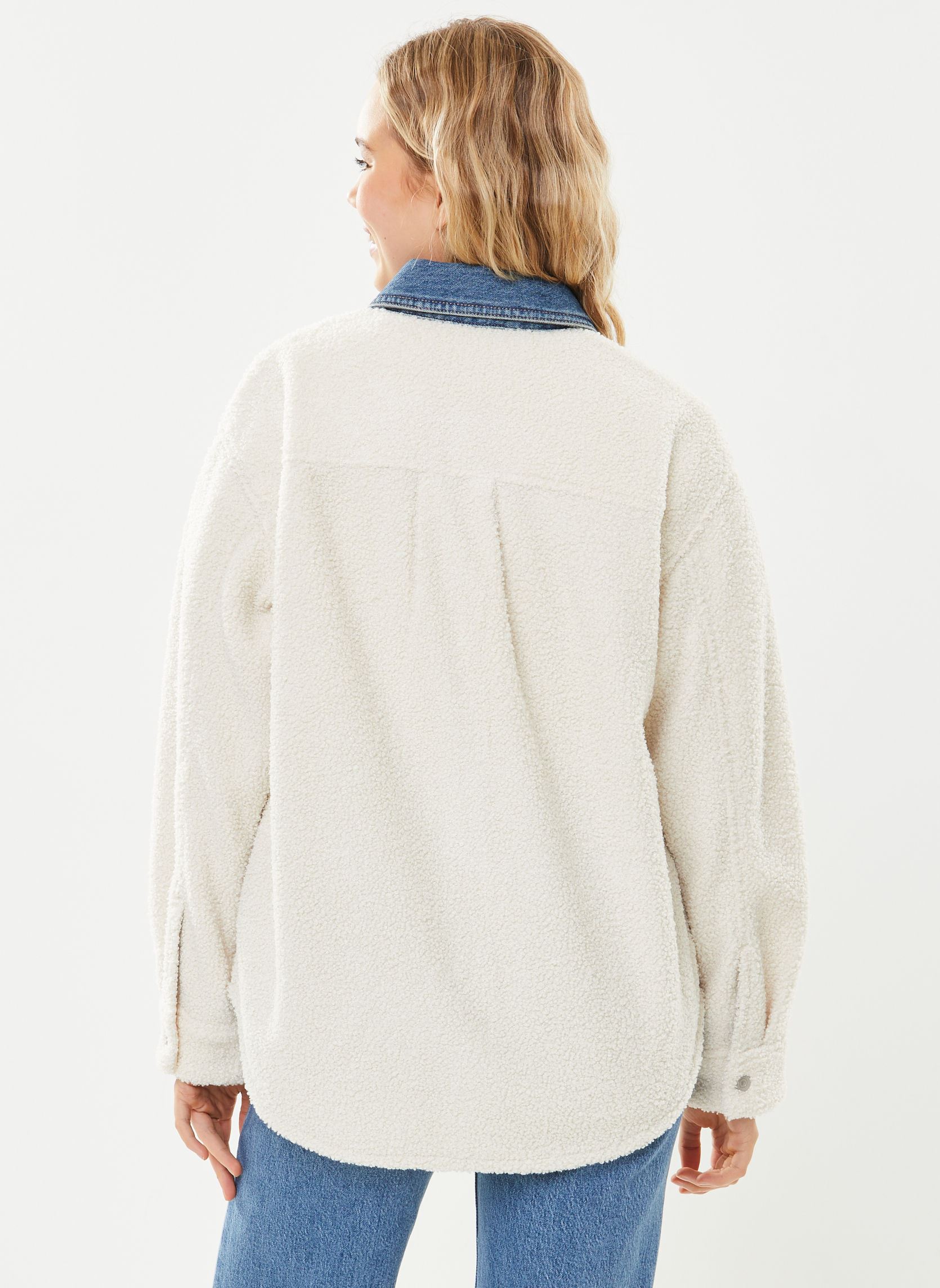 Vestes en jean Nola Sherpa Shacket femme beige Levi's Vestes en jean Nola Sherpa Shacket femme beige Almond Milk