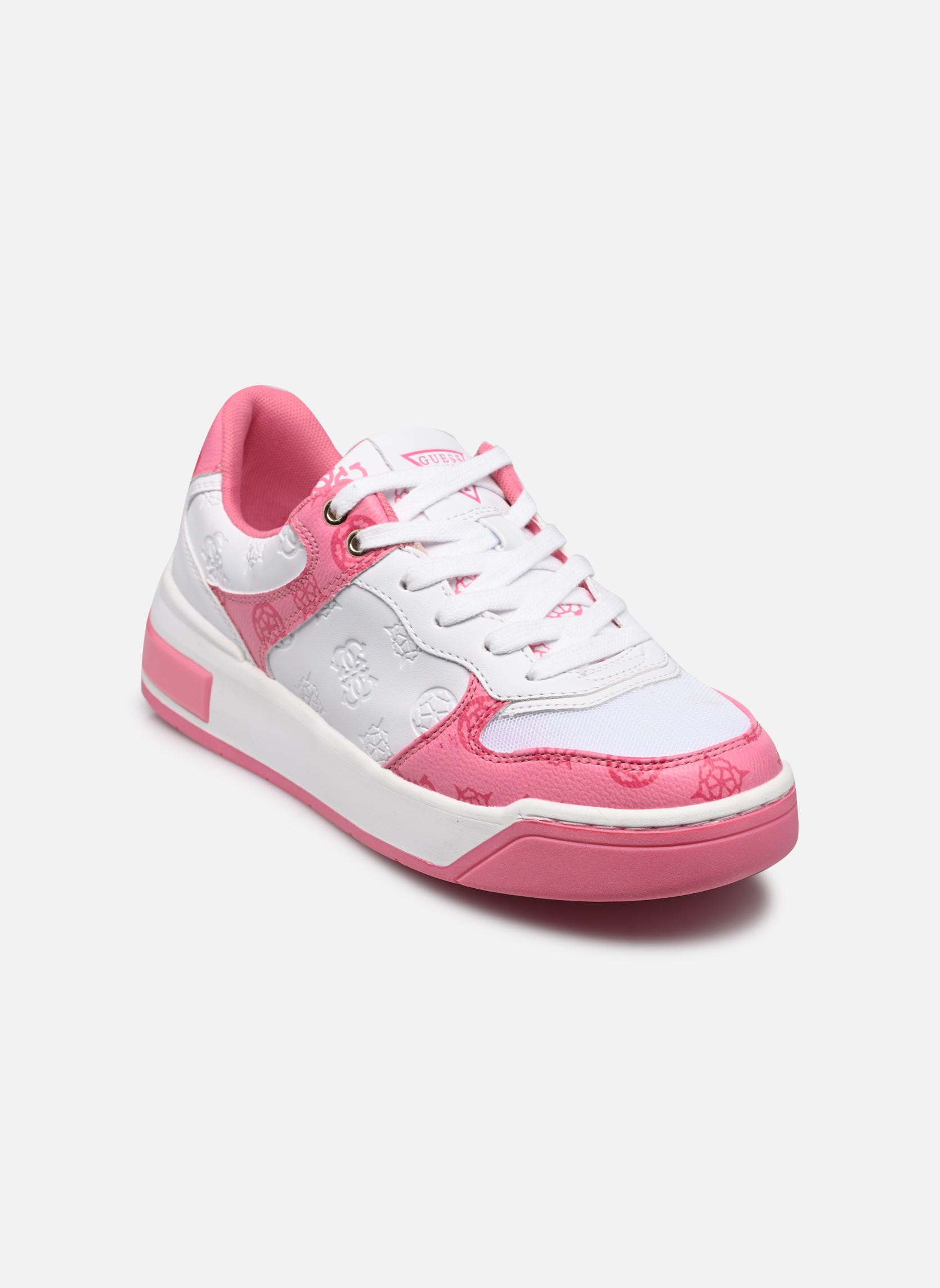 Baskets Guess Clarks - vue 3