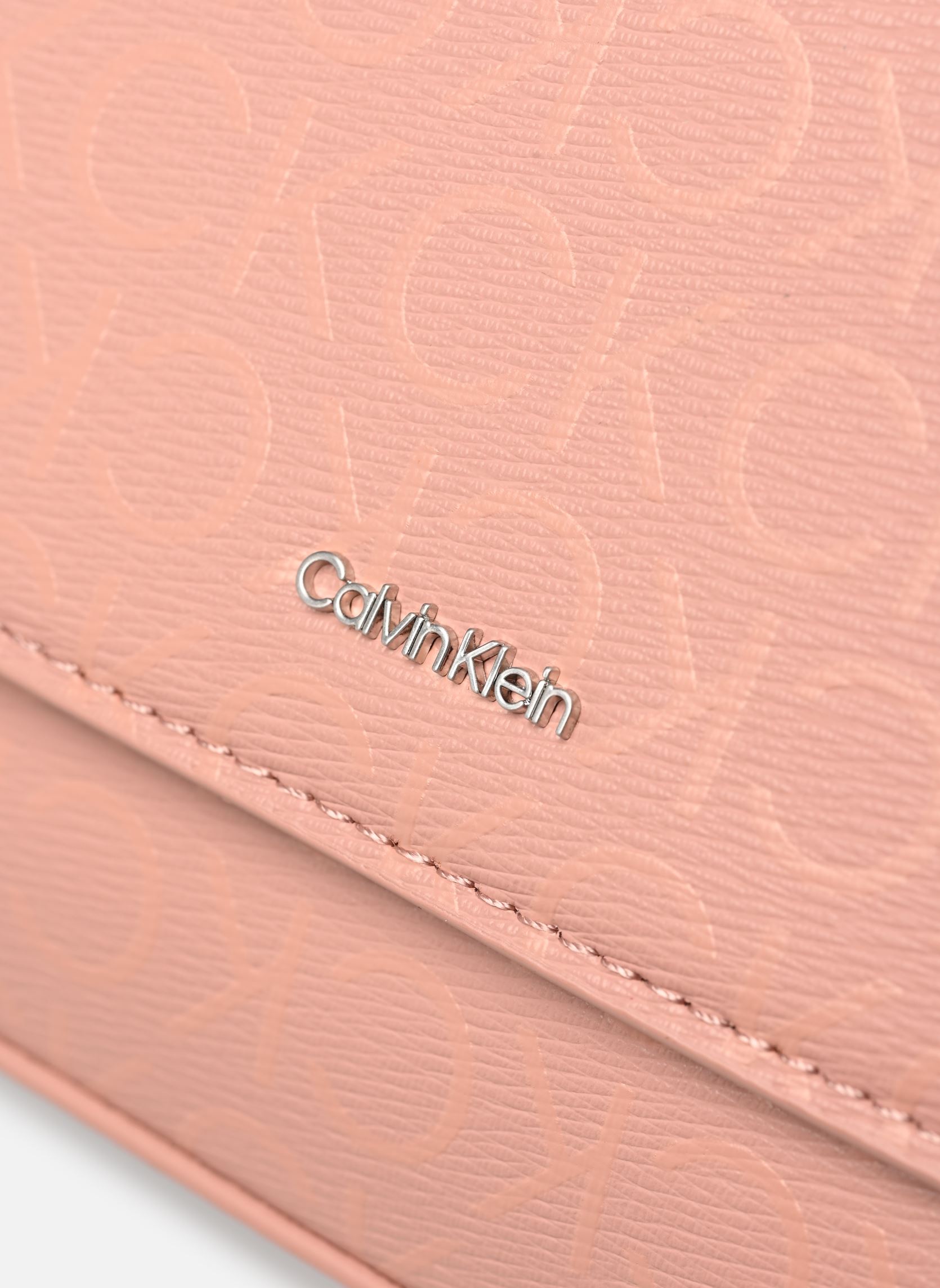 Schoudertassen Ck Must Shoulder Bag dames paars Calvin Klein Schoudertassen Ck Must Shoulder Bag dames paars ASH ROSE MONO